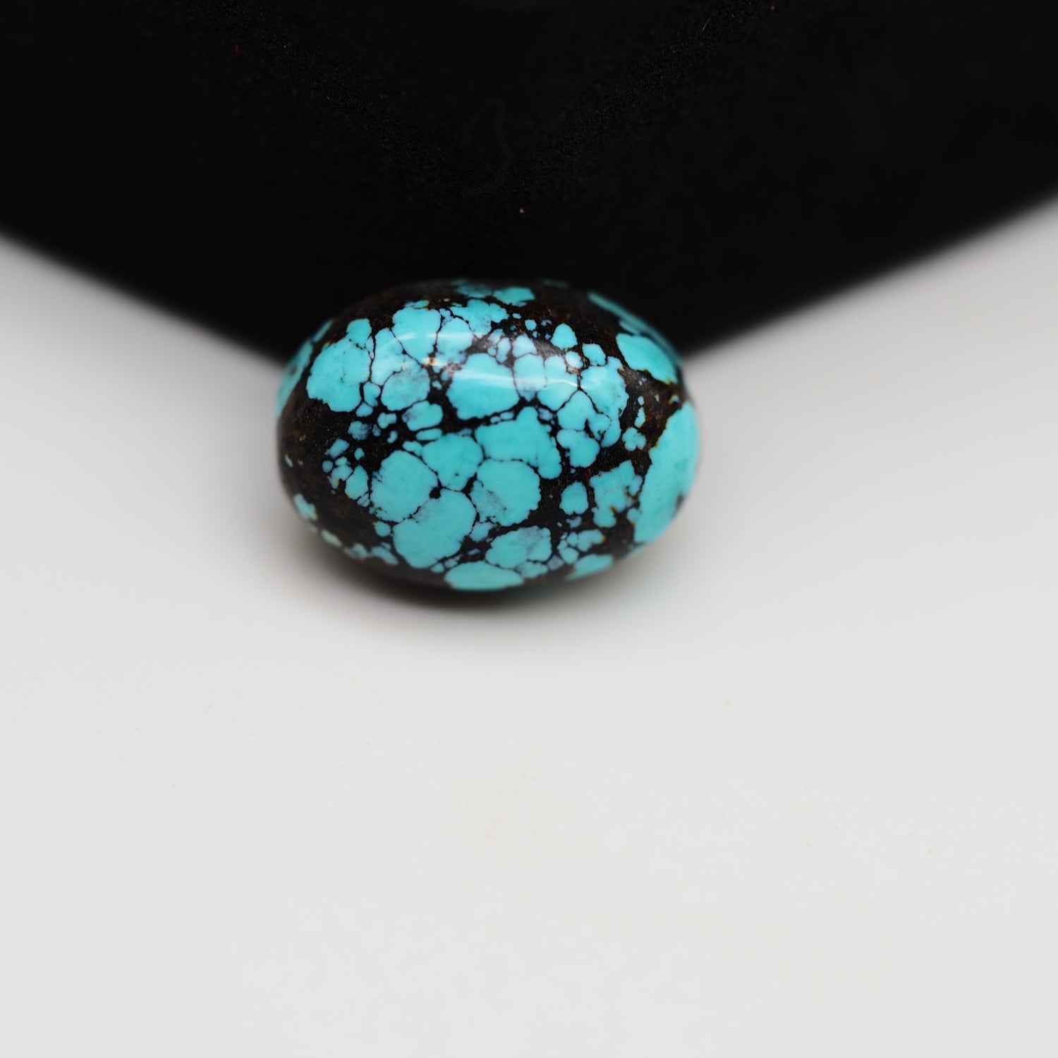 Natural Tibetan Turquoise Cabochon Gemstone Oval Shape 14x10x5 MM