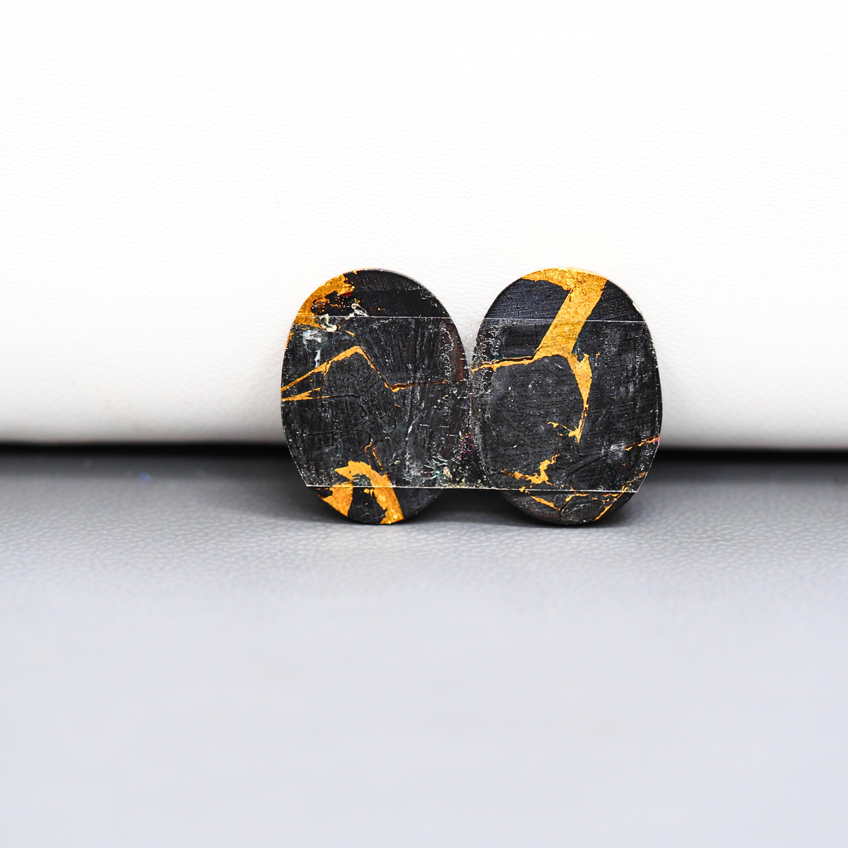 Kingman Black Buffalo Copper Composite Oval Cabochon Pair 16x12x3mm 14ct - black stone with bright copper veins - Pedra Gems