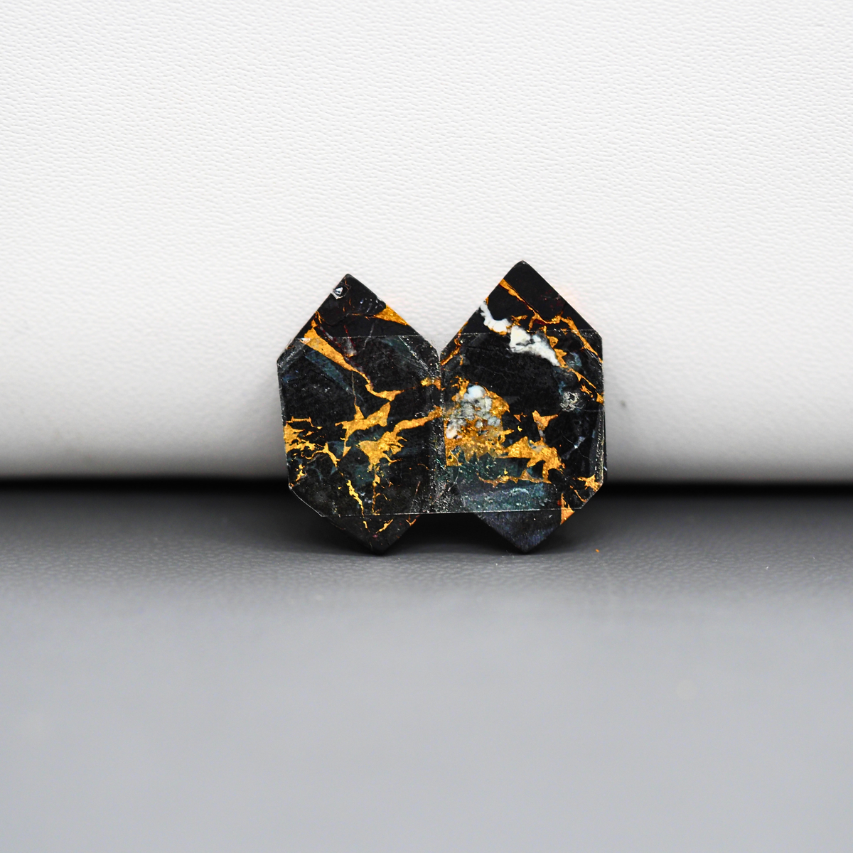 Kingman Black Buffalo Copper Composite Hexagon Cabochon Pair 19x11x3mm 13ct - black stone with bright copper veins - Pedra Gems