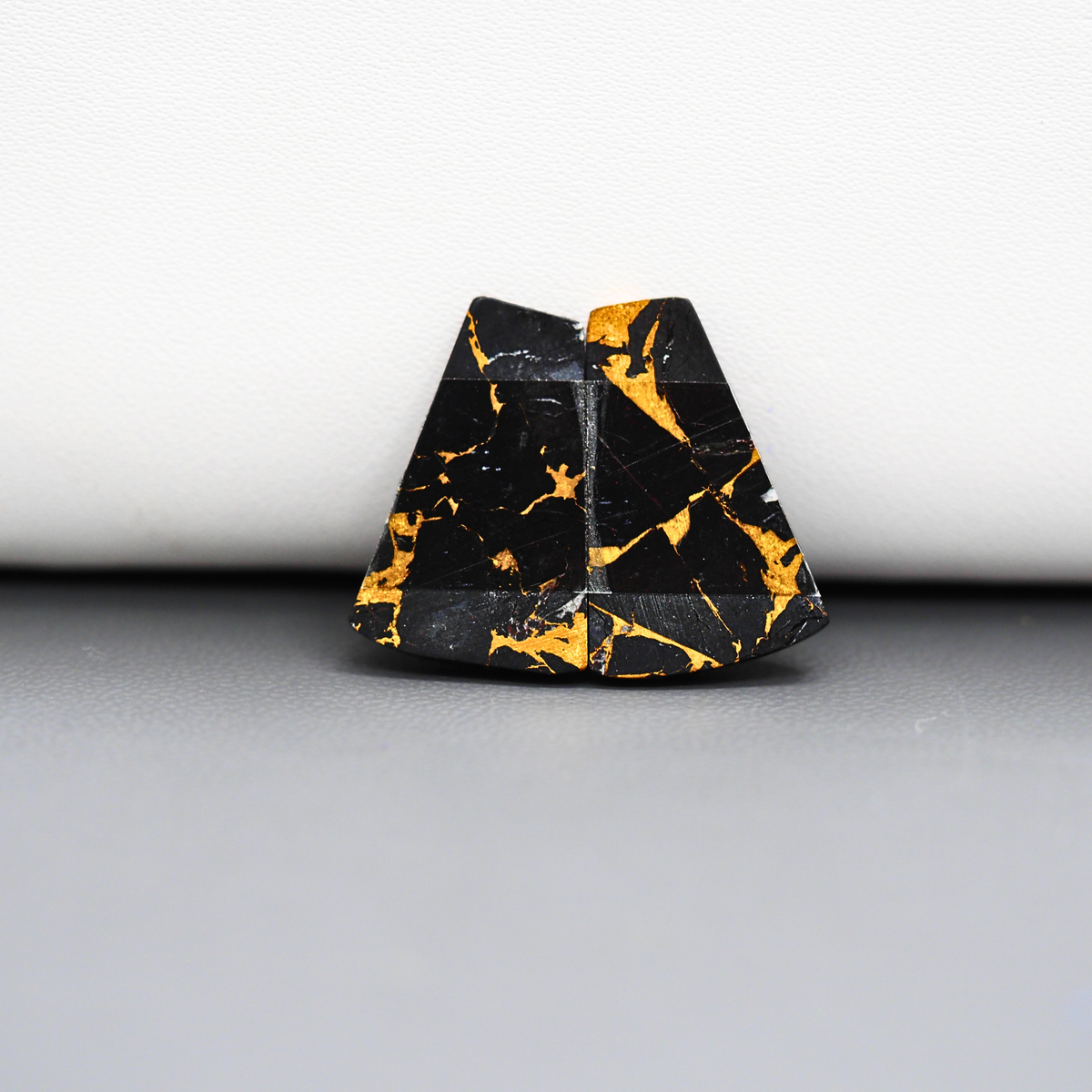 Kingman Black Buffalo Copper Composite Trapezoid Cabochon Pair 20x13x4mm 17ct - black stone with bright copper veins - Pedra Gems