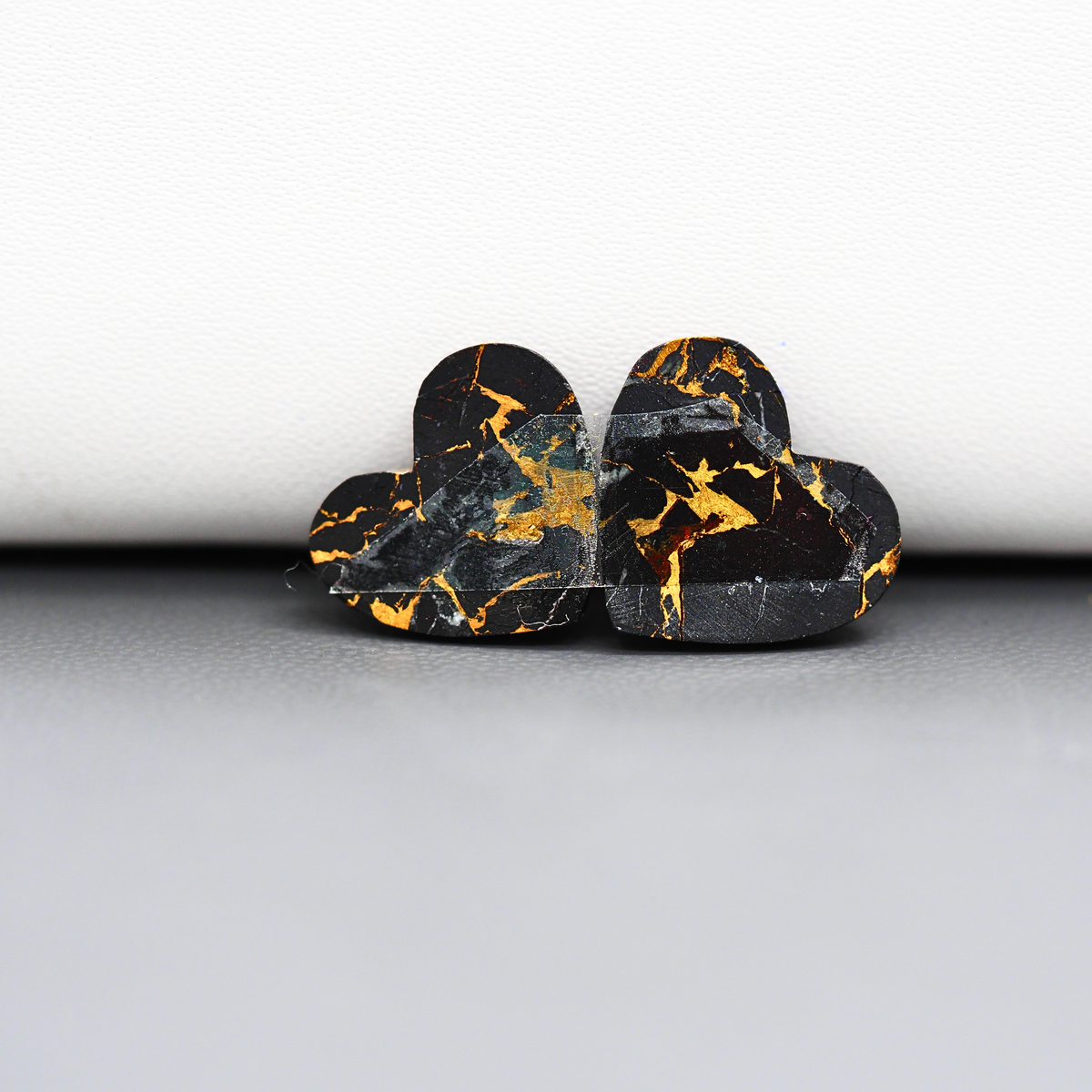 Kingman Black Buffalo Copper Composite Heart Cabochon Pair 13x15x3mm 11.5ct - black stone with bright copper veins - Pedra Gems
