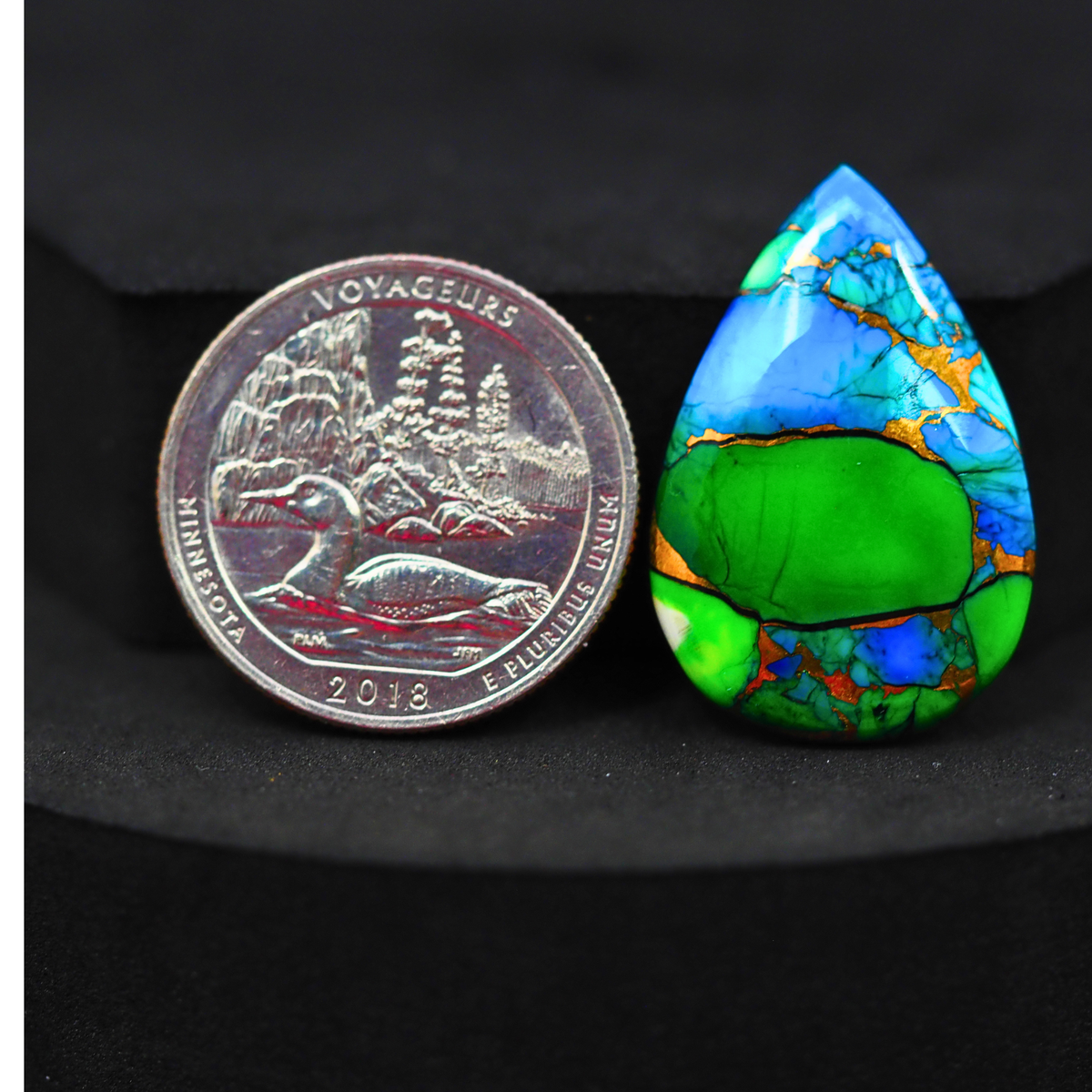 Natural Peacock Dahlia Pear Cabochon 29x19mm 16ct - Peacock Blue-Green Composite - Pedra Gems