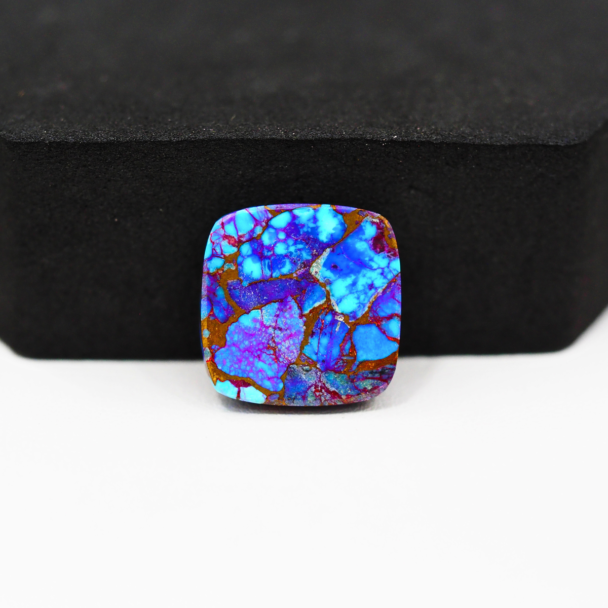 Stabilized Purple Mohave (Mojave) Turquoise Cushion Cabochon 16x16x4mm 12.5ct - purple with blue Kingman turquoise nuggets and bronze veining - Pedra Gems.