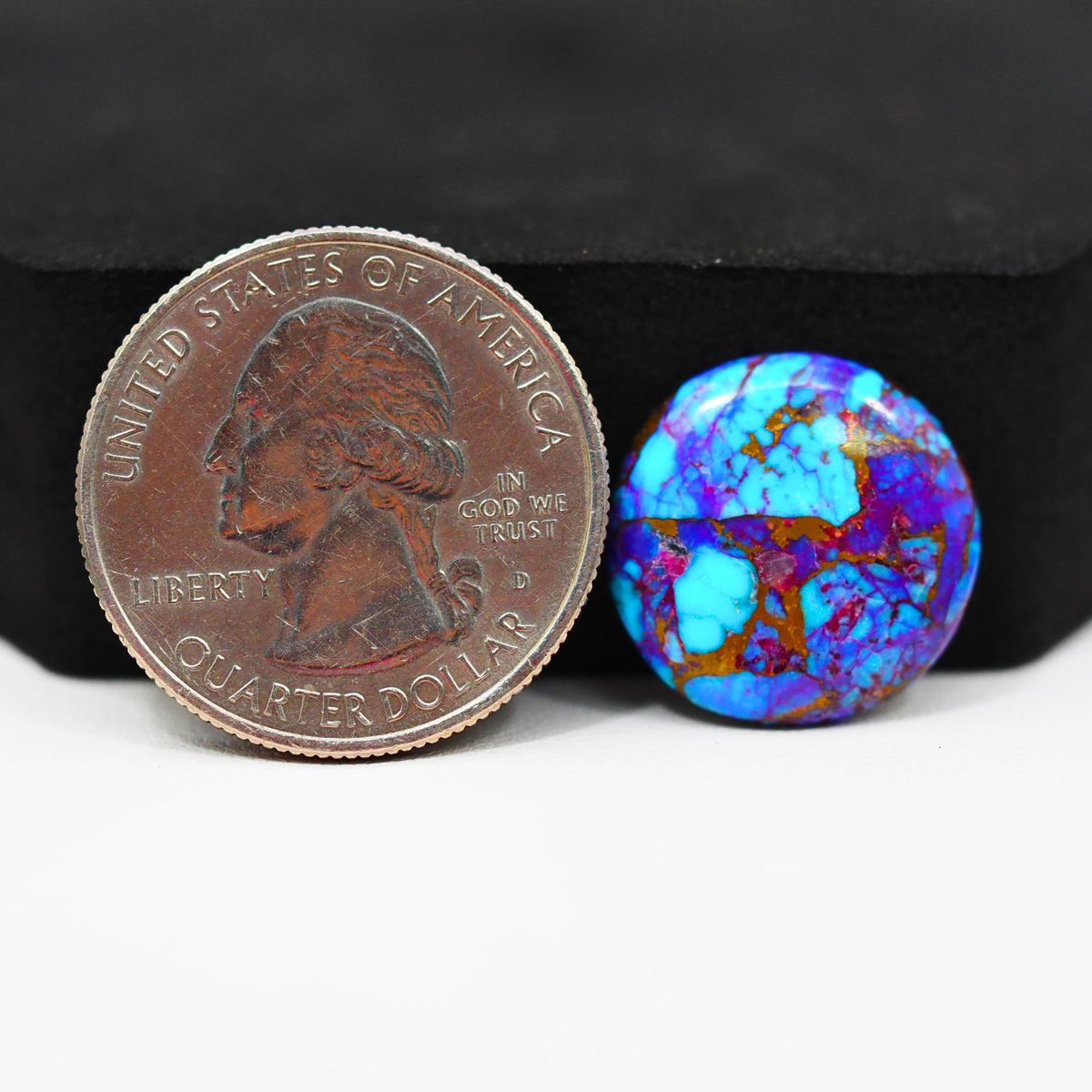 Stabilized Purple Mohave (Mojave) Turquoise Round Cabochon 17x17x3mm 8.5ct - purple with blue Kingman turquoise nuggets and bronze veining - Pedra Gems.