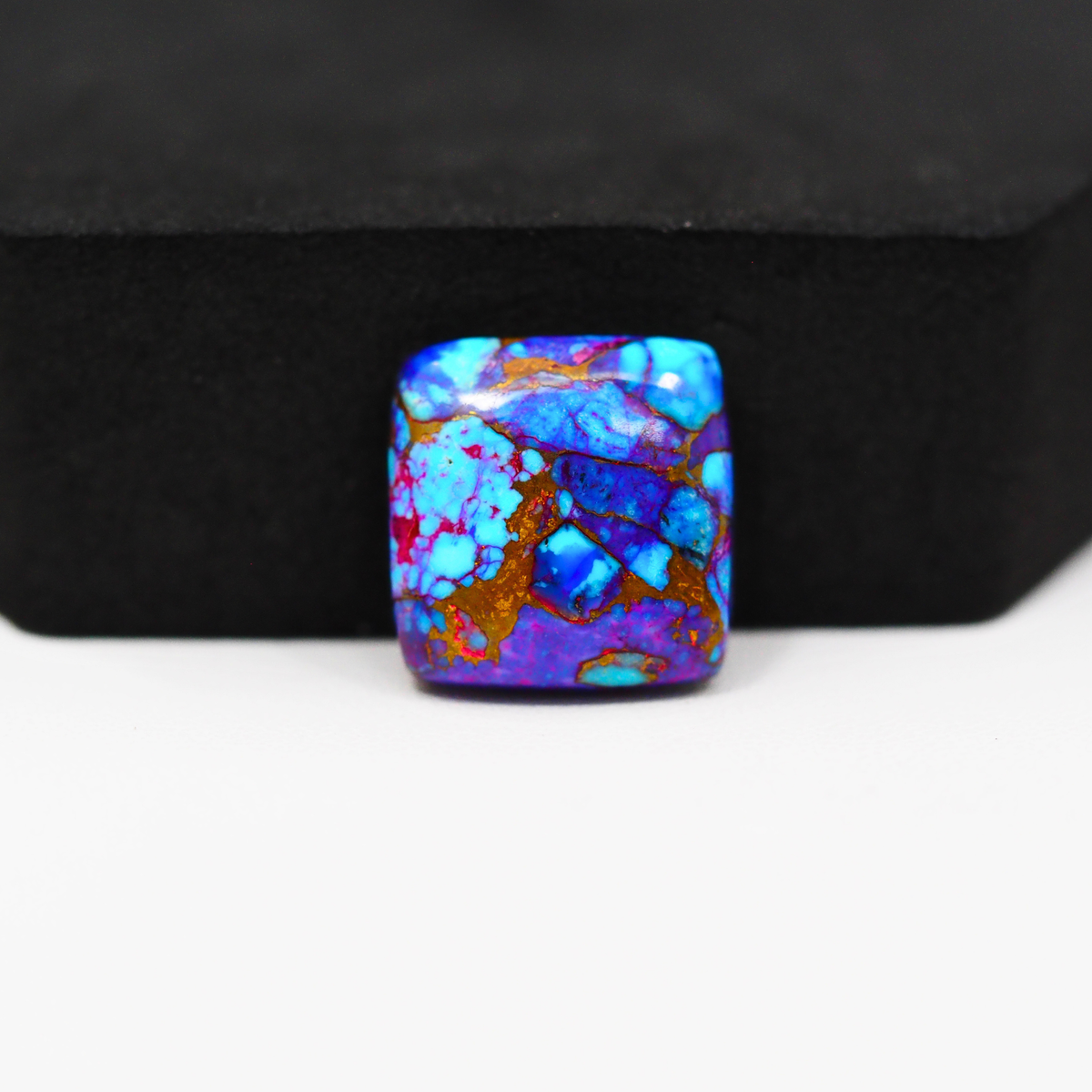 Stabilized Purple Mohave (Mojave) Turquoise Cushion Cabochon 16x16x5mm 13.5ct - purple with blue Kingman turquoise nuggets and bronze veining - Pedra Gems.