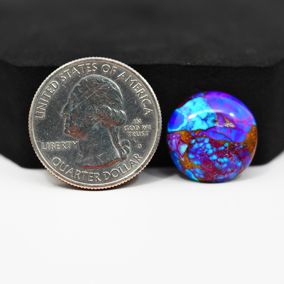 Stabilized Purple Mohave (Mojave) Turquoise Round Cabochon 17x17x4mm 10.5ct - purple with blue Kingman turquoise nuggets and bronze veining - Pedra Gems.