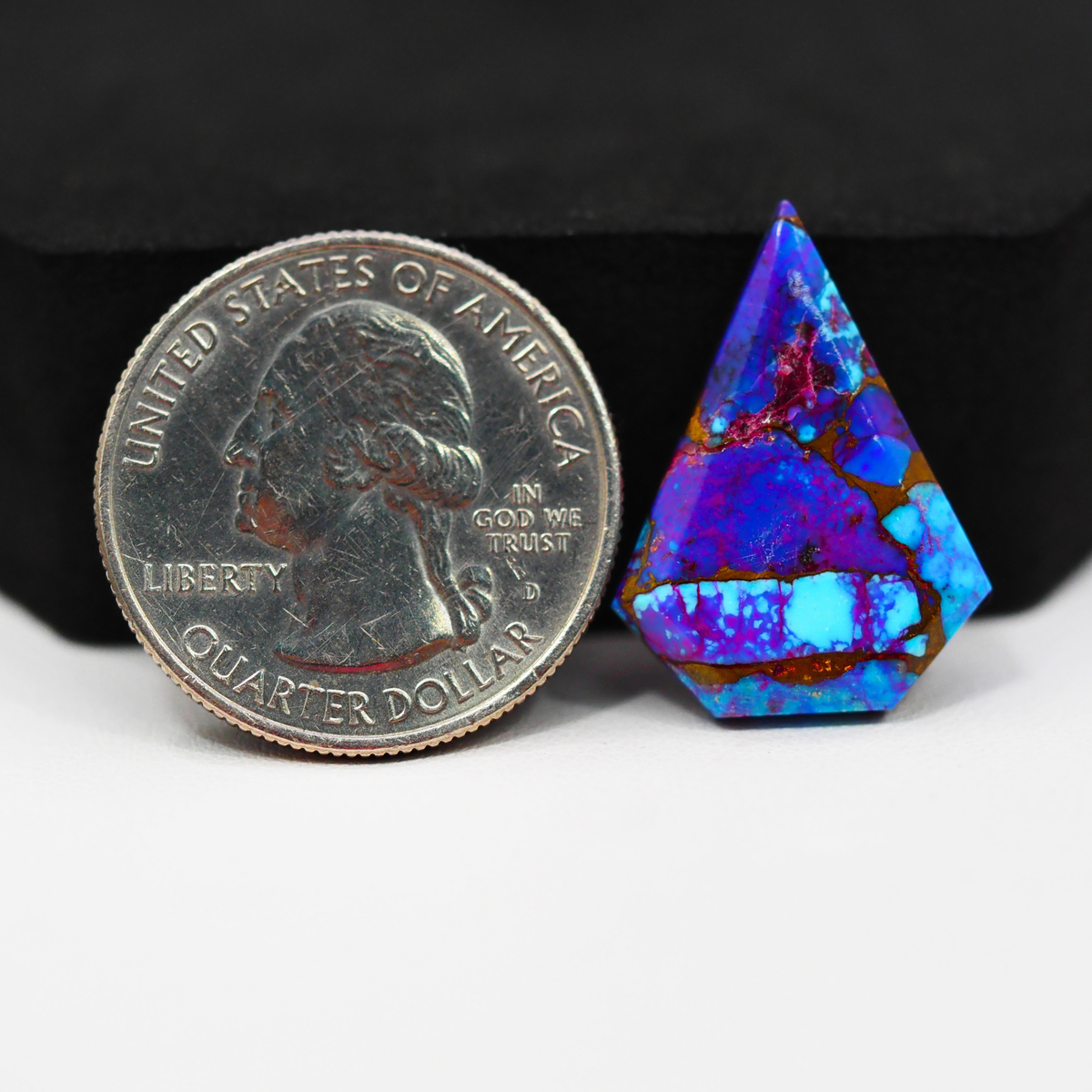 Stabilized Purple Mohave (Mojave) Turquoise Oval Cabochon 23x16x4mm 11.5ct - purple with blue Kingman turquoise nuggets and bronze veining - Pedra Gems.