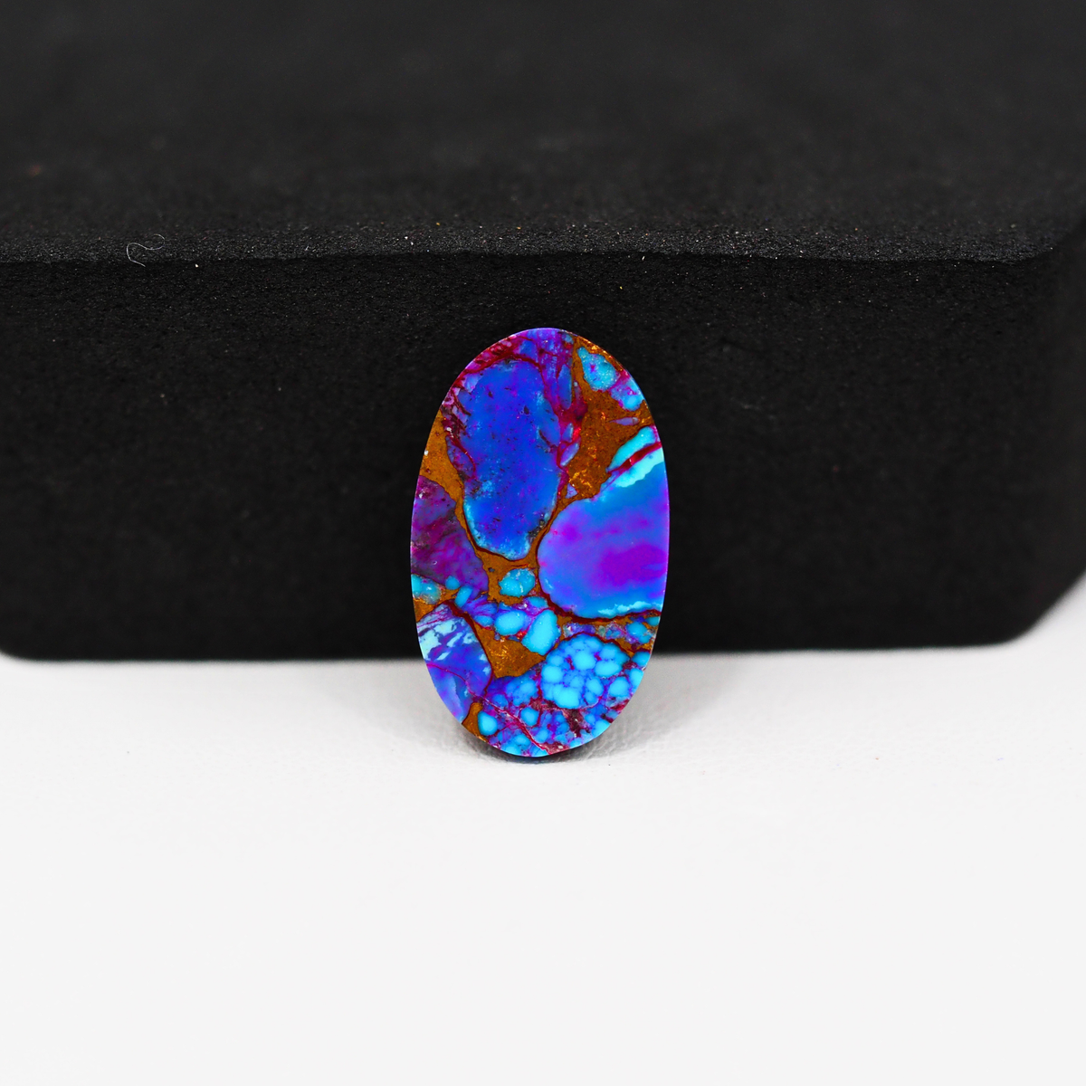 Stabilized Purple Mohave (Mojave) Turquoise Oval Cabochon 18x11x3mm 6.5ct - purple with blue Kingman turquoise nuggets and bronze veining - Pedra Gems.