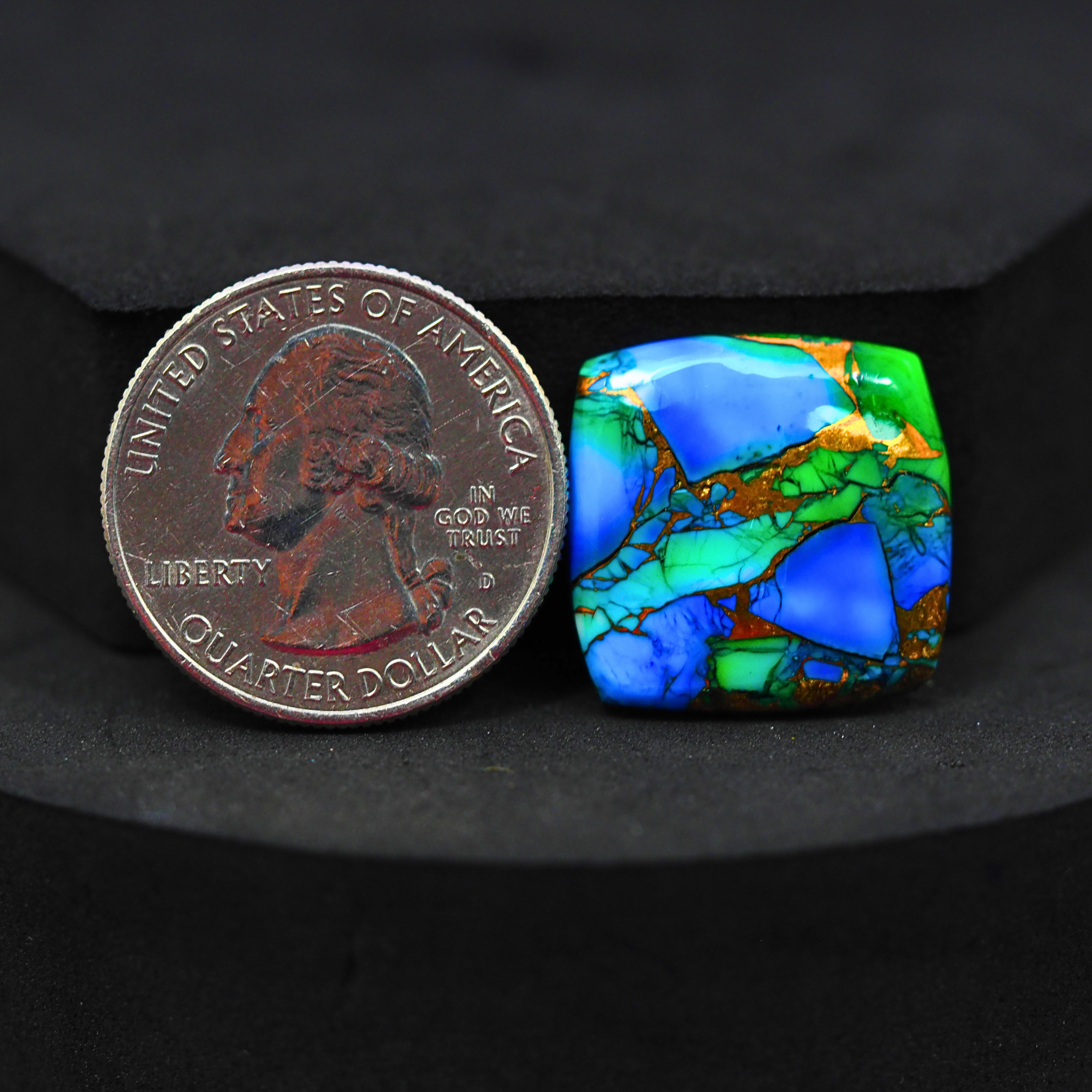 Natural Peacock Dahlia Cushion Cabochon 20x20mm 14.5ct - Peacock Blue-Green Composite - Pedra Gems