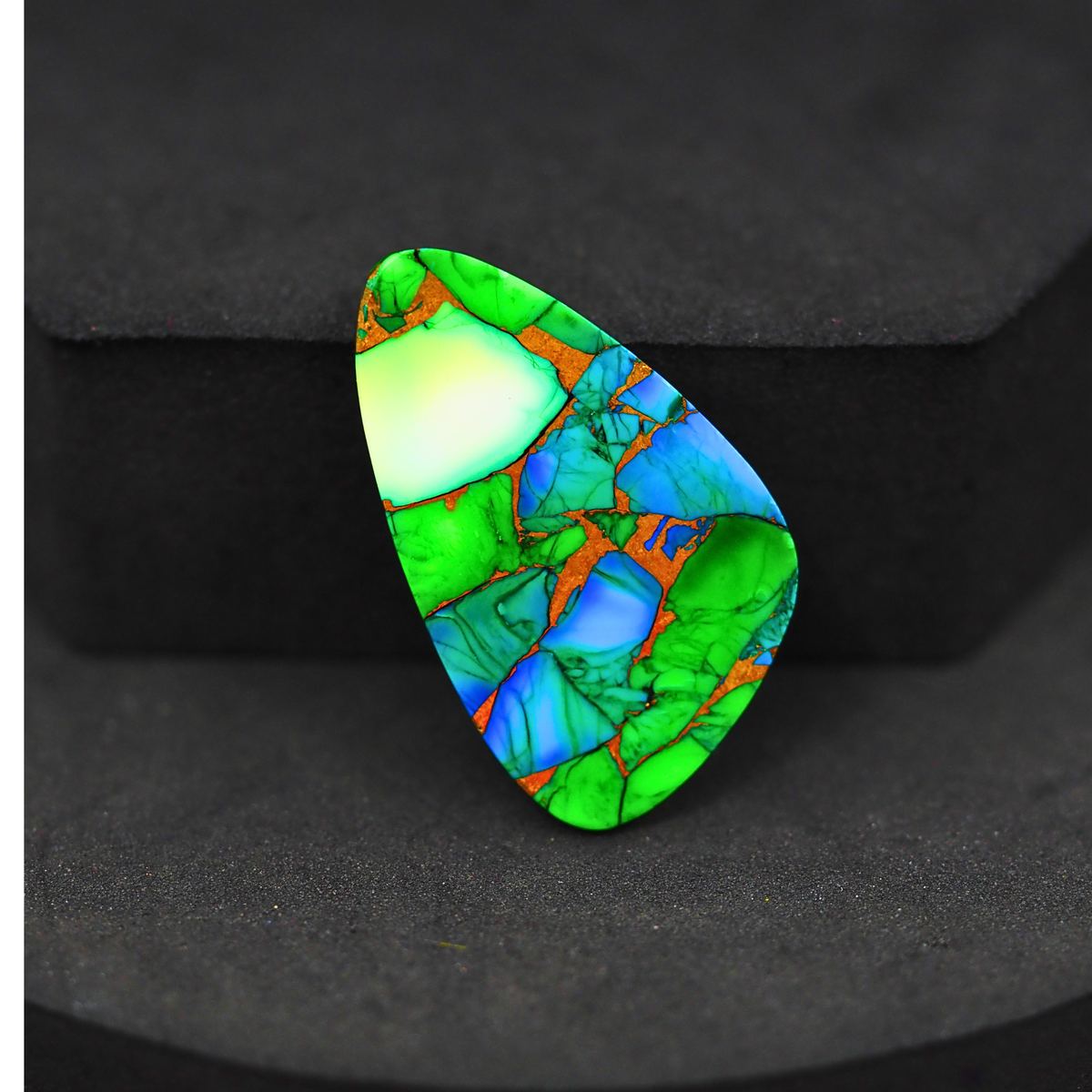 Natural Peacock Dahlia Freeform Cabochon 29x18mm 19.5ct - Peacock Blue-Green Composite - Pedra Gems