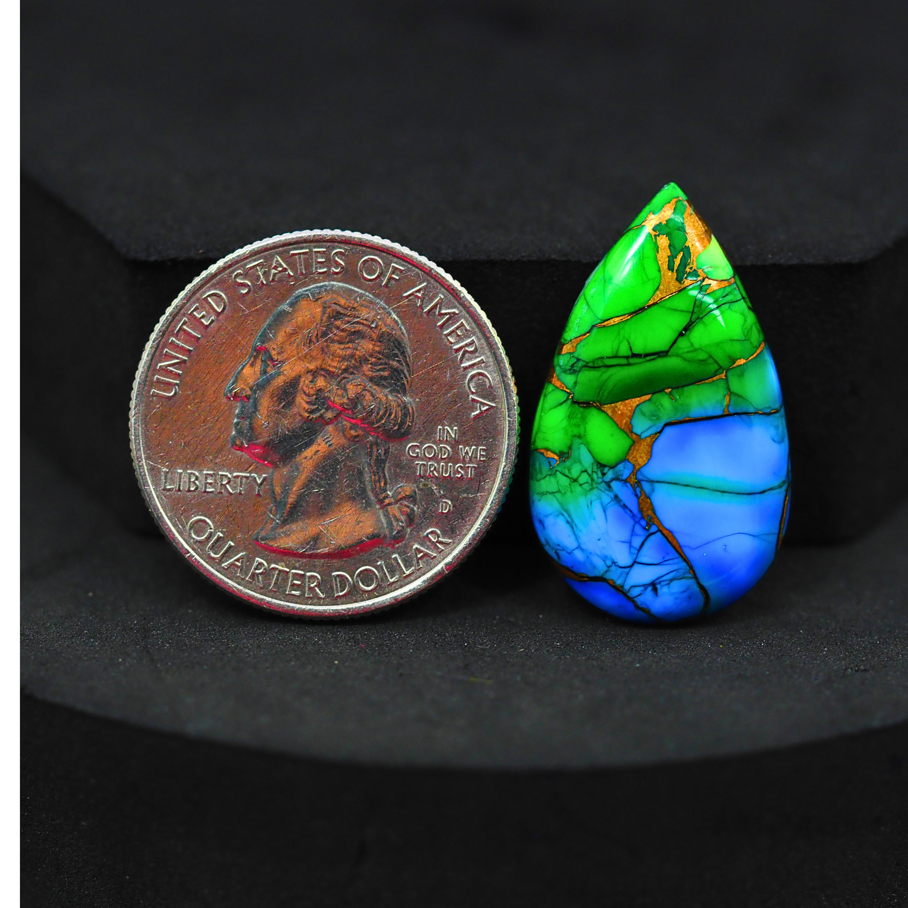 Natural Peacock Dahlia Pear Cabochon 27x16mm 13ct - Peacock Blue-Green Composite - Pedra Gems
