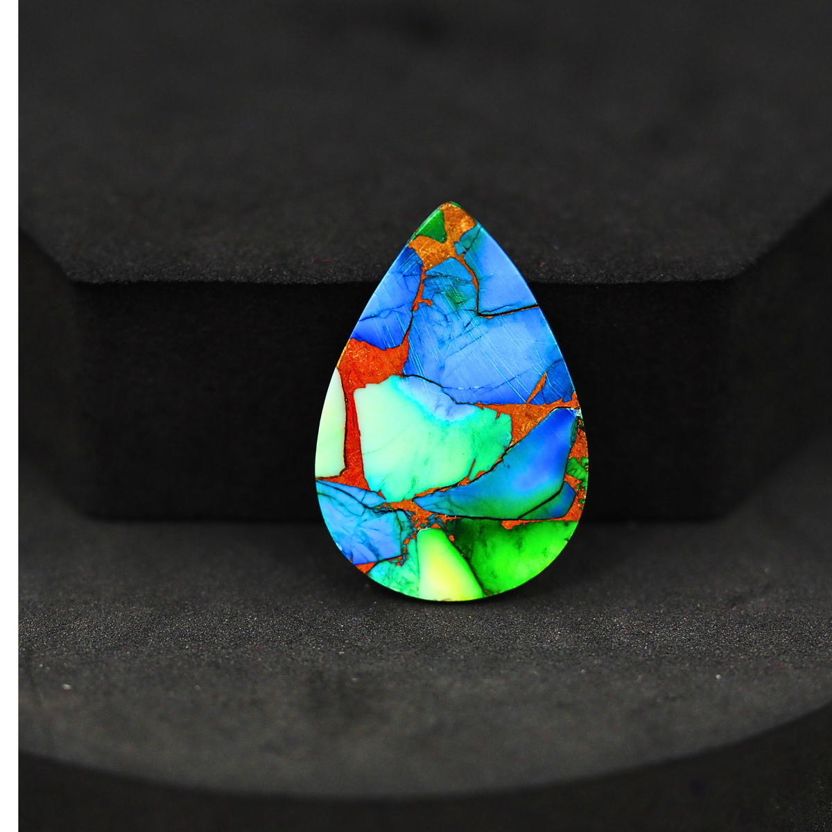 Natural Peacock Dahlia Pear Cabochon 28x29mm 15ct - Peacock Blue-Green Composite - Pedra Gems