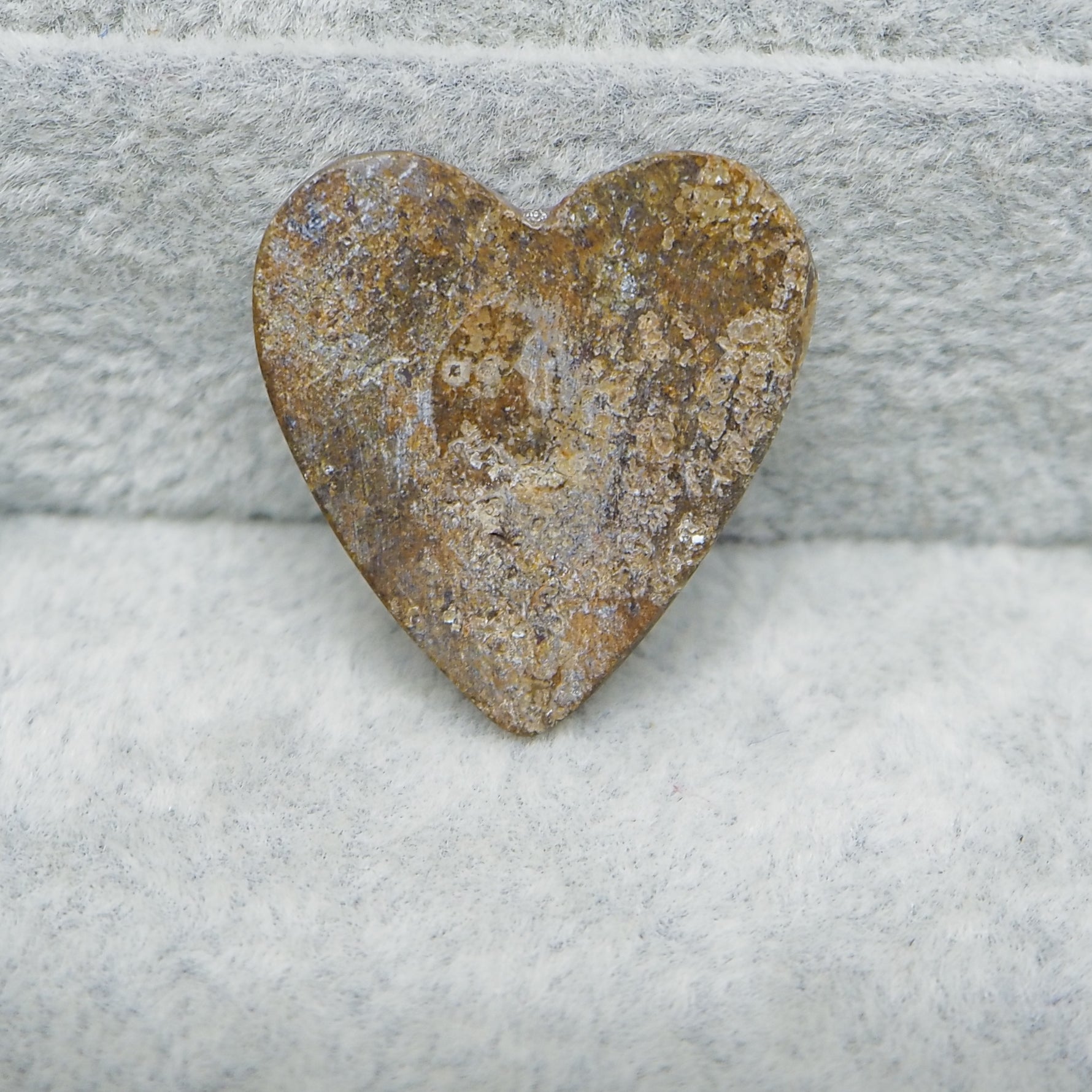 Seam Agate heart cabochon 24x23mm next to US Quater Doller for size reference