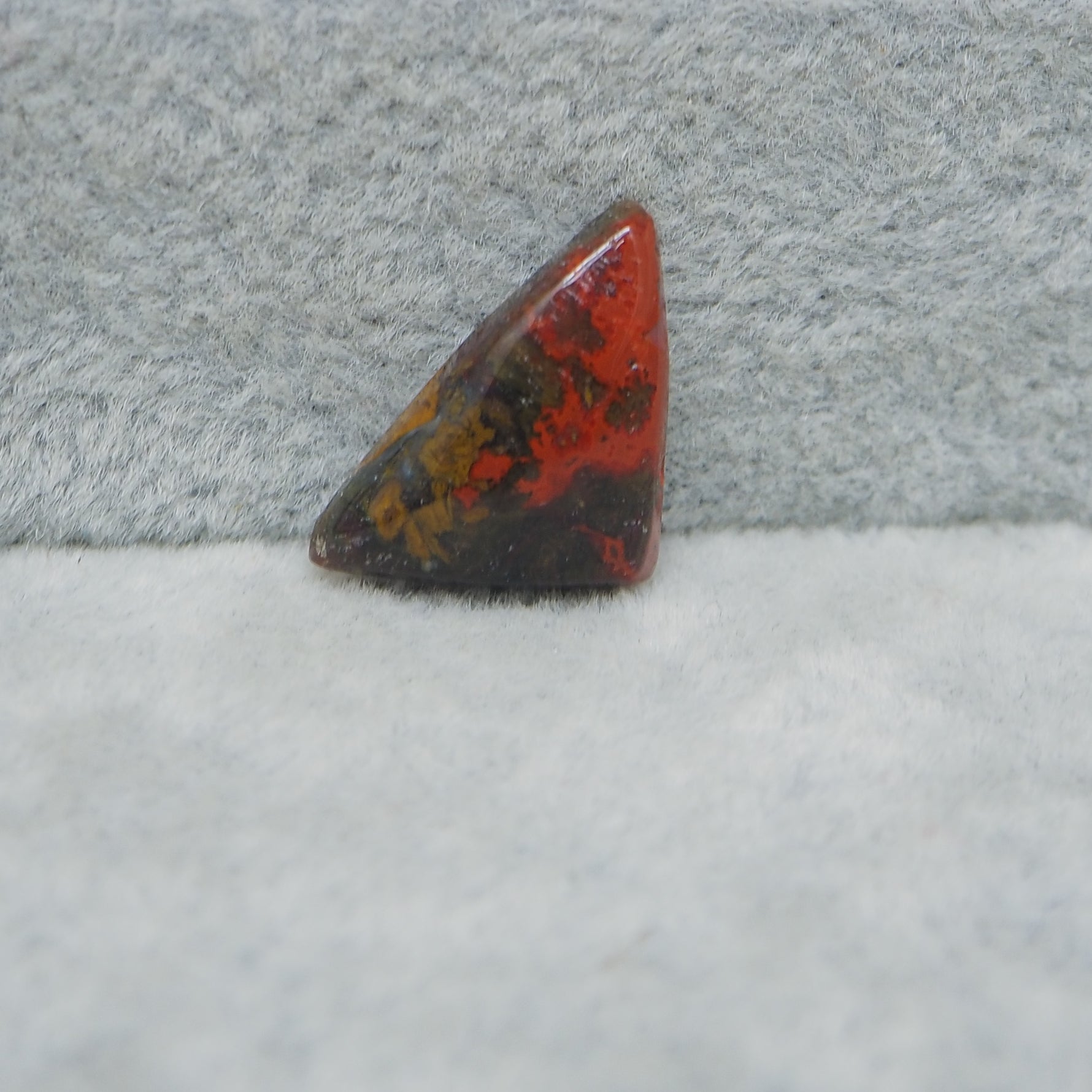  Natural Seam Agate fancy shape cabochon 19x12mm front view banding detail
