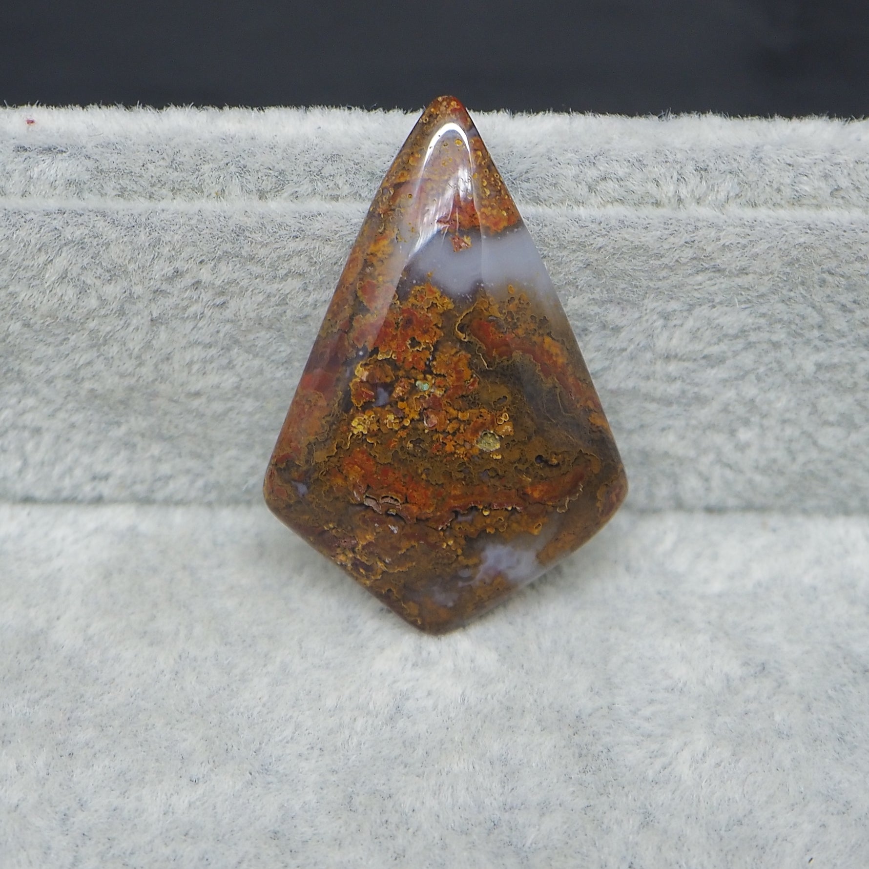 Seam Agate lozenge cabochon 27ct size comparison US quarter dollar Pedra Gems