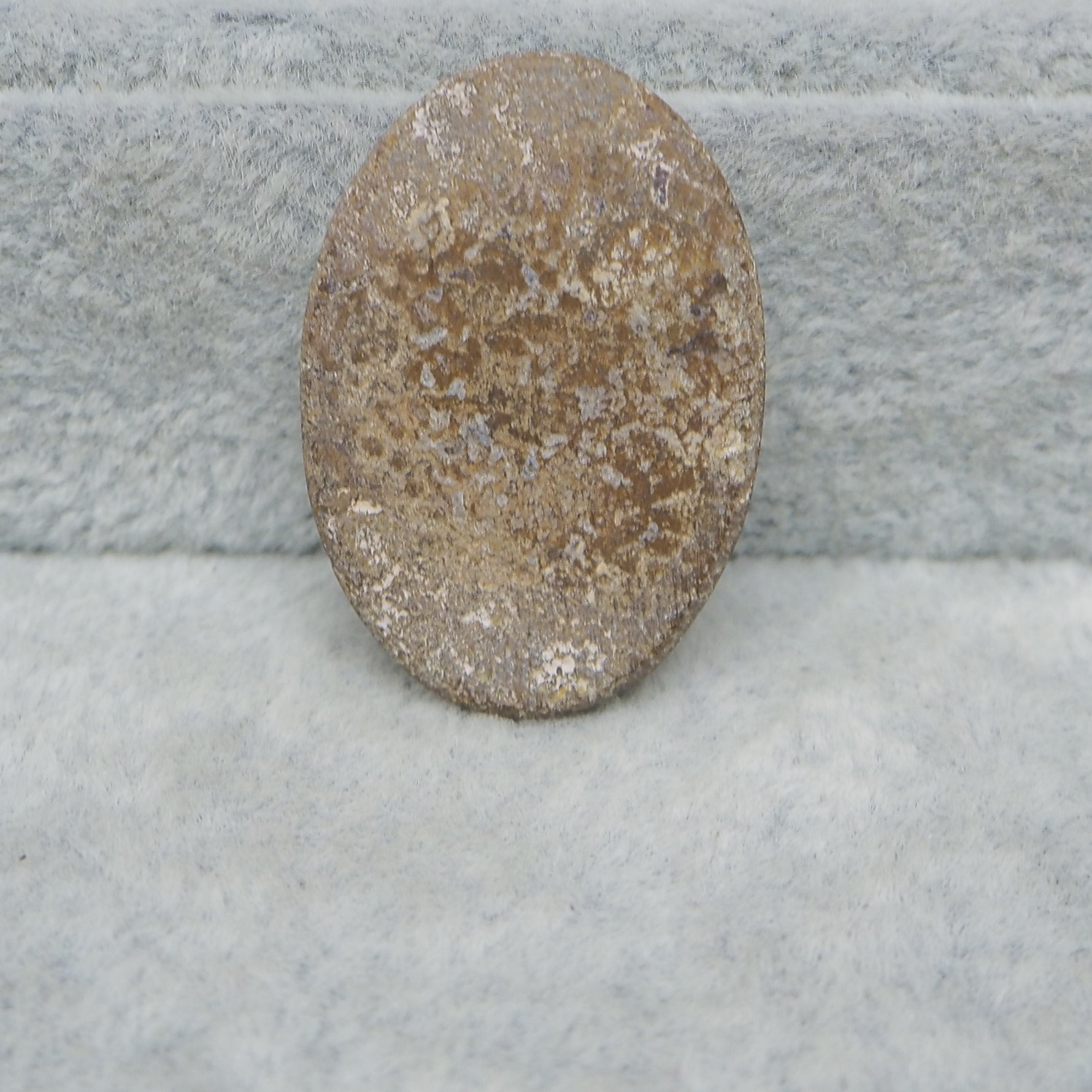 Natural Seam Agate diamond shape cabochon 29x20mm front view orange gold banding Pedra Gems