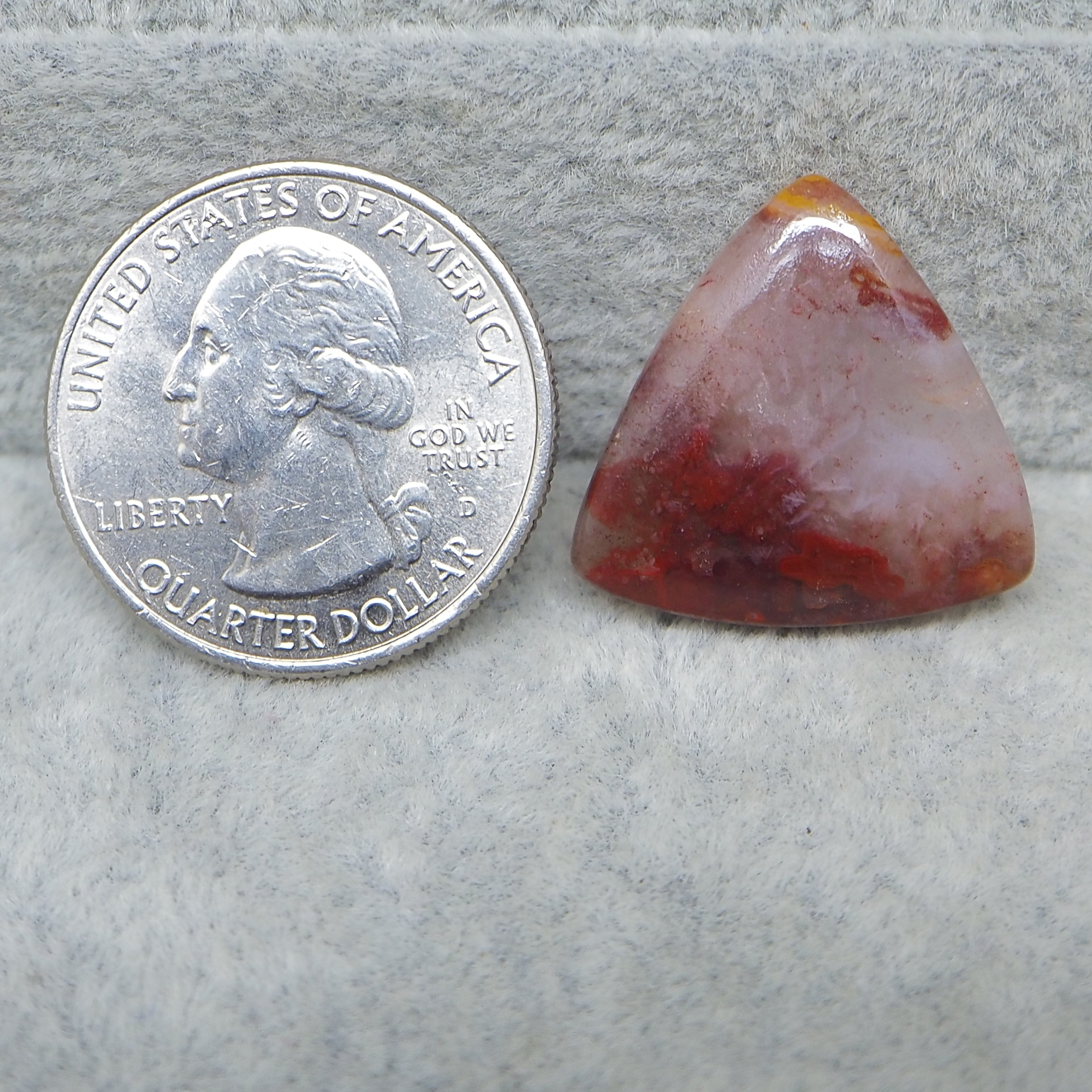 Natural Seam Agate baguette cabochon 21x21mm front view banding detail Pedra Gems