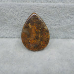 Natural banded agate mid-size baguette gemstone close-up pattern detail