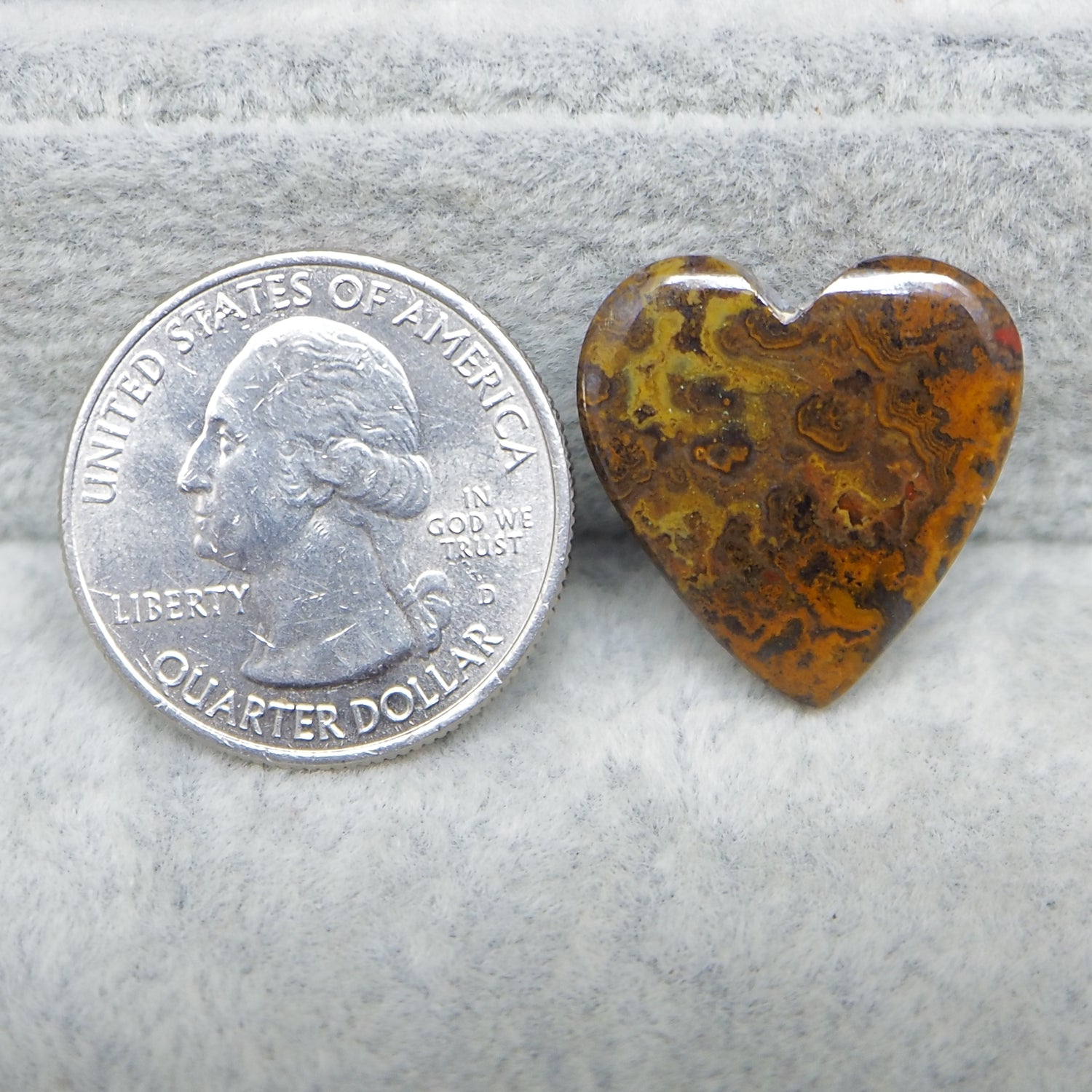 Natural Seam Agate baguette cabochon 21x20mm front view banding detail Pedra Gems
