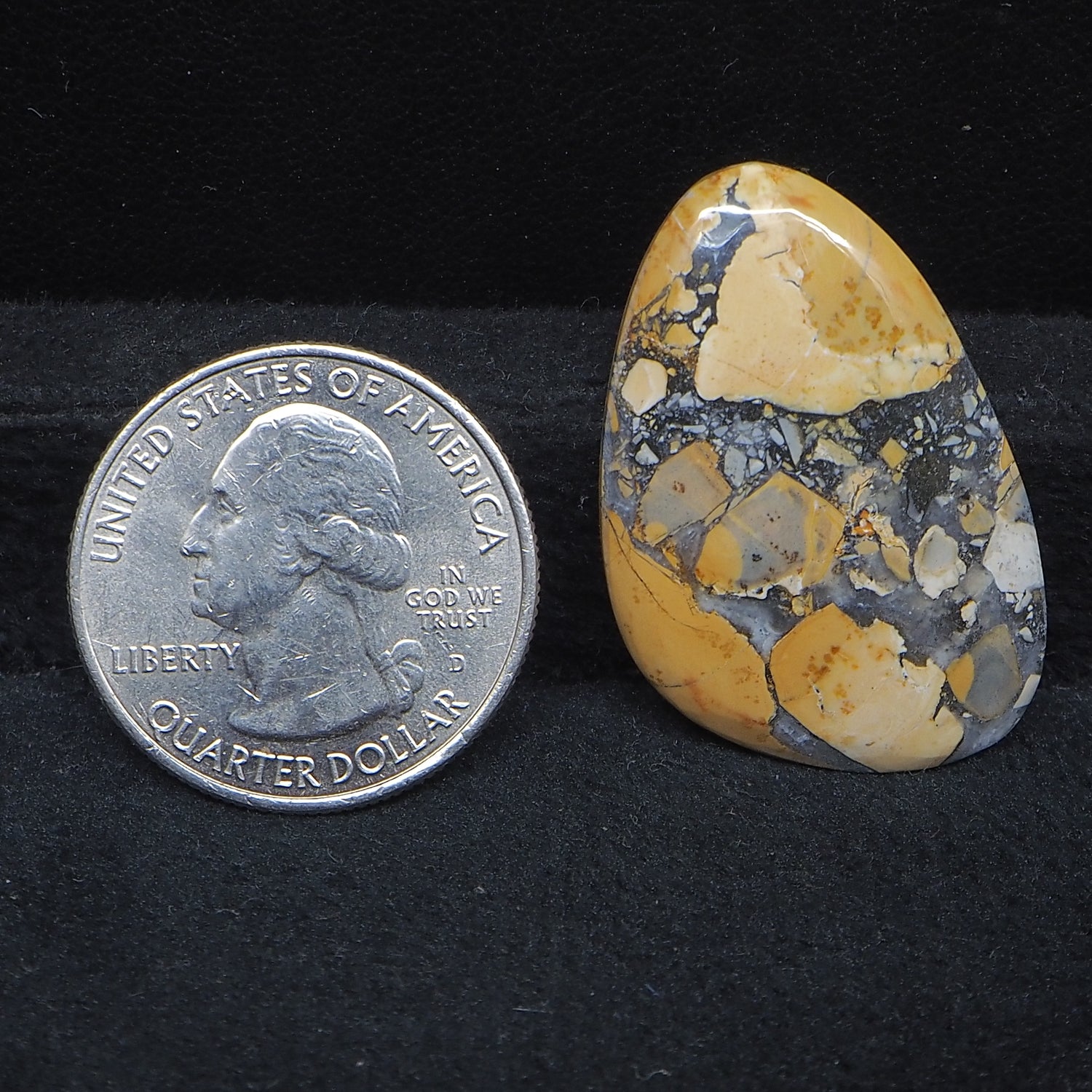 Maligano Jasper Cabochon 33x22mm 26ct Pear – Pedra Gems