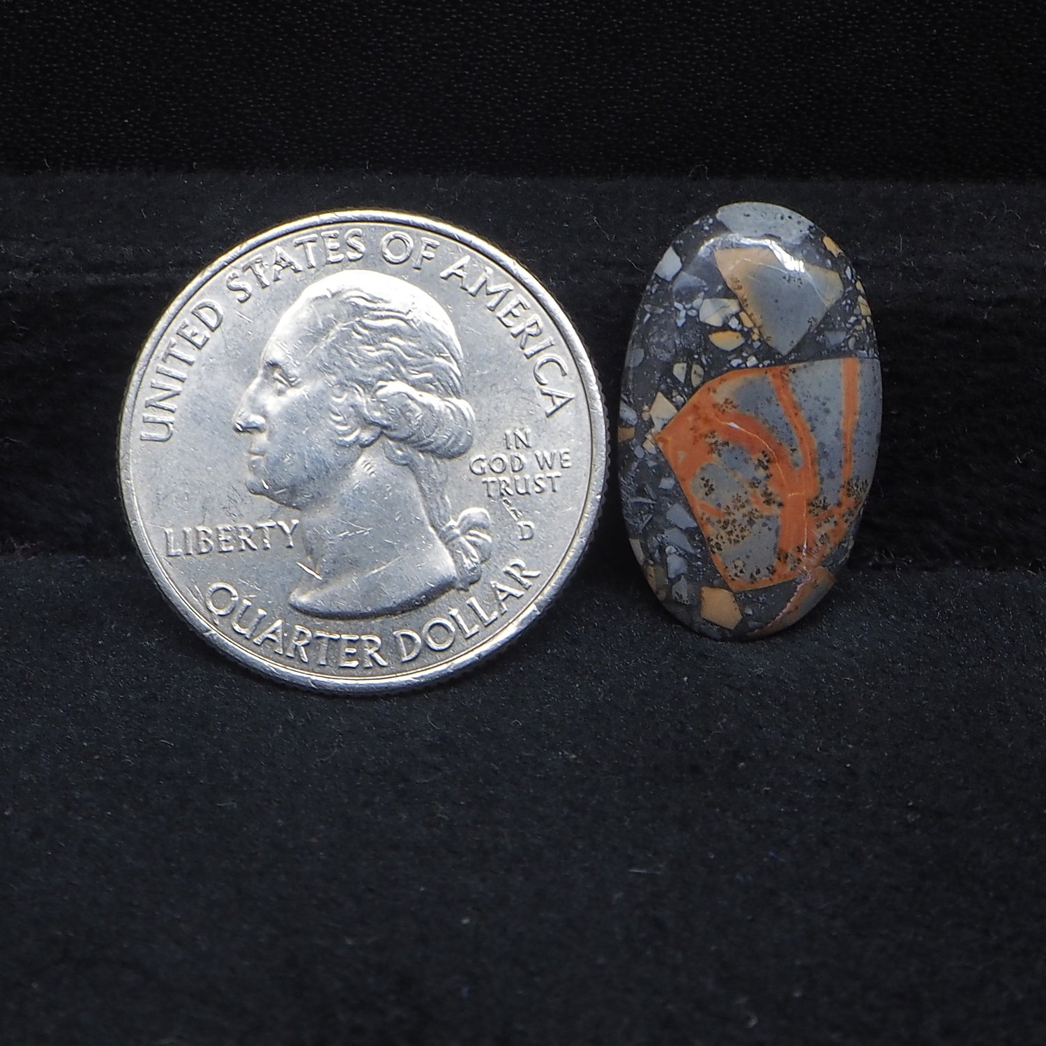 Maligano Jasper Cabochon 22x13mm 10ct Oval – Pedra Gems
