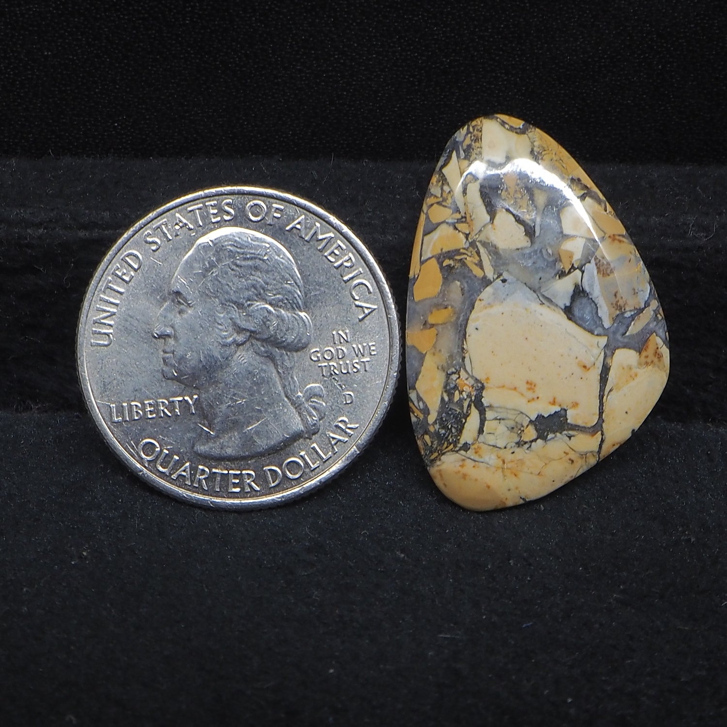 Maligano Jasper Cabochon 29x19mm 17.5ct Freeform – Pedra Gems