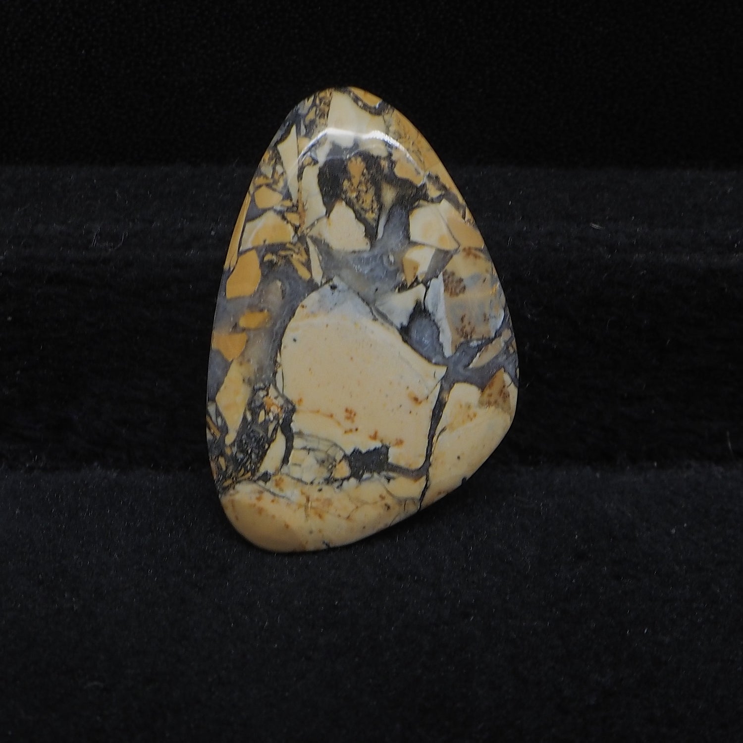 Maligano Jasper Cabochon 29x19mm 17.5ct Freeform – Pedra Gems