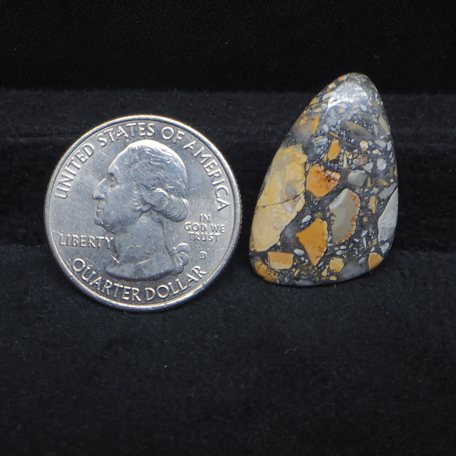 Maligano Jasper Cabochon 28x18mm 12.5ct Freeform – Pedra Gems
