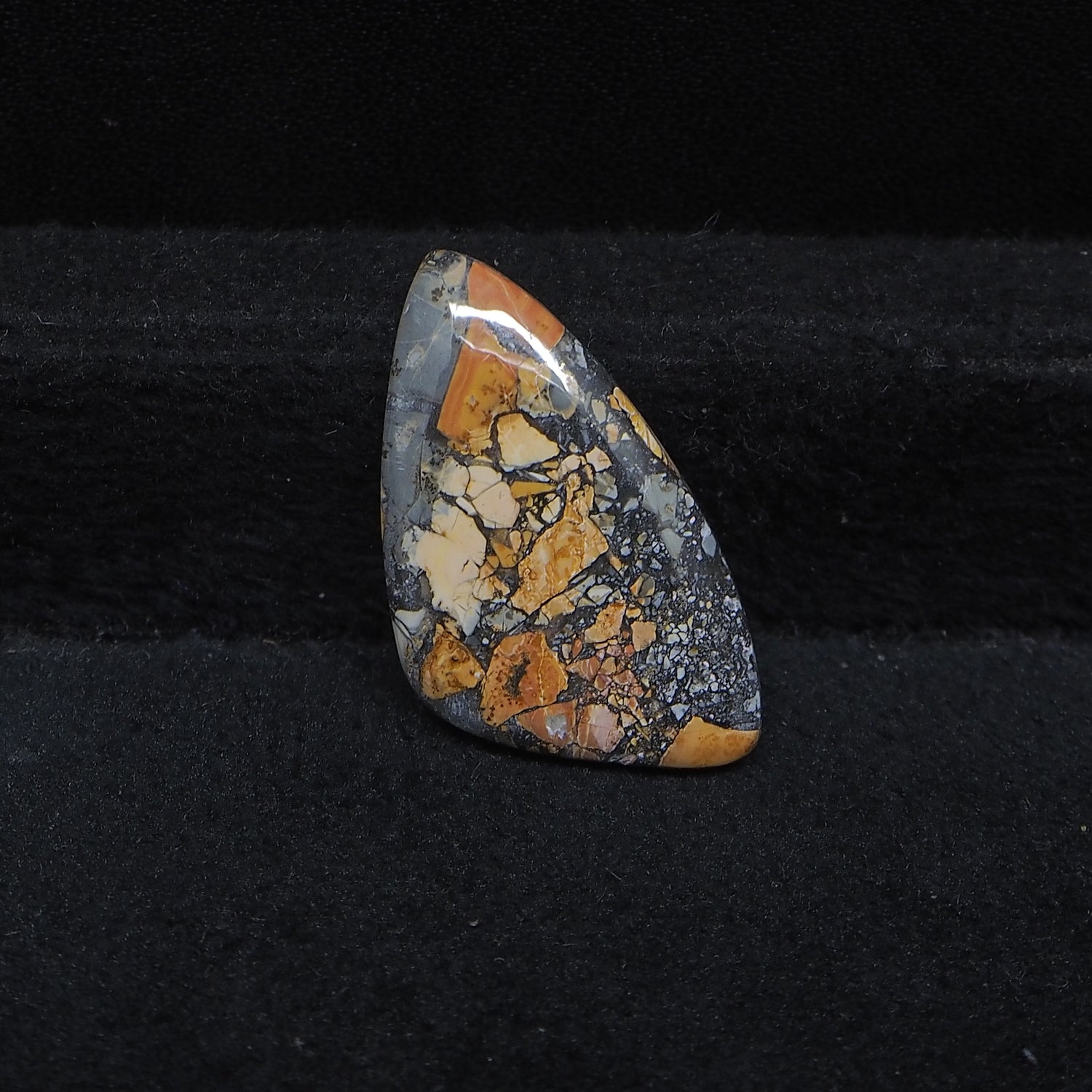 Maligano Jasper Cabochon 28x16mm 12.5ct Freeform – Pedra Gems