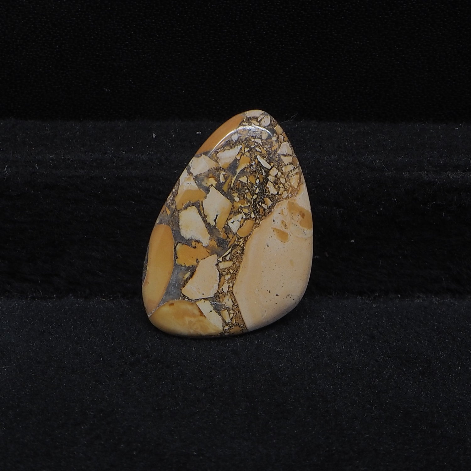 Maligano Jasper Cabochon 26x18mm 13.5ct Freeform – Pedra Gems