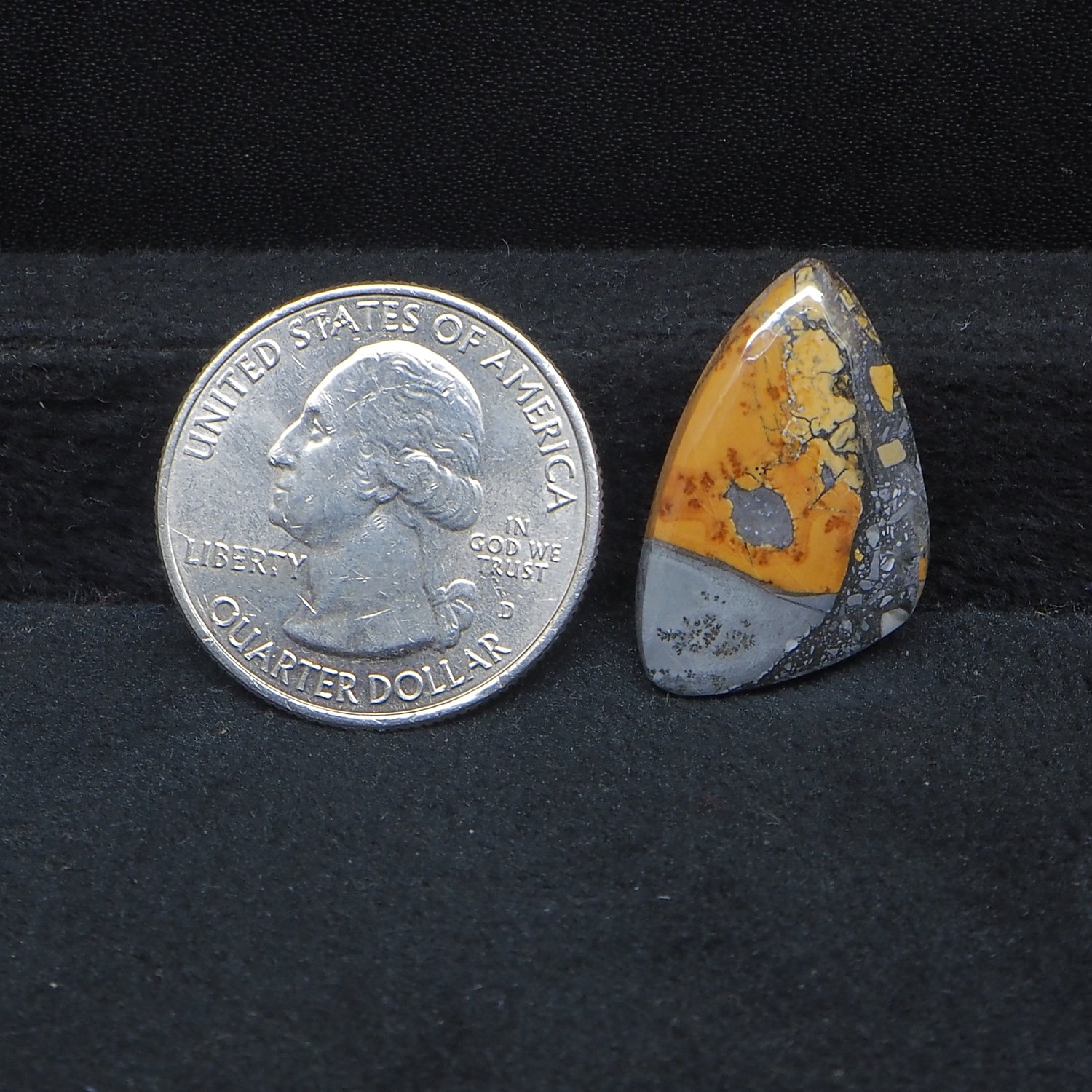 Maligano Jasper Cabochon 24x15mm 11.5ct Freeform – Pedra Gems