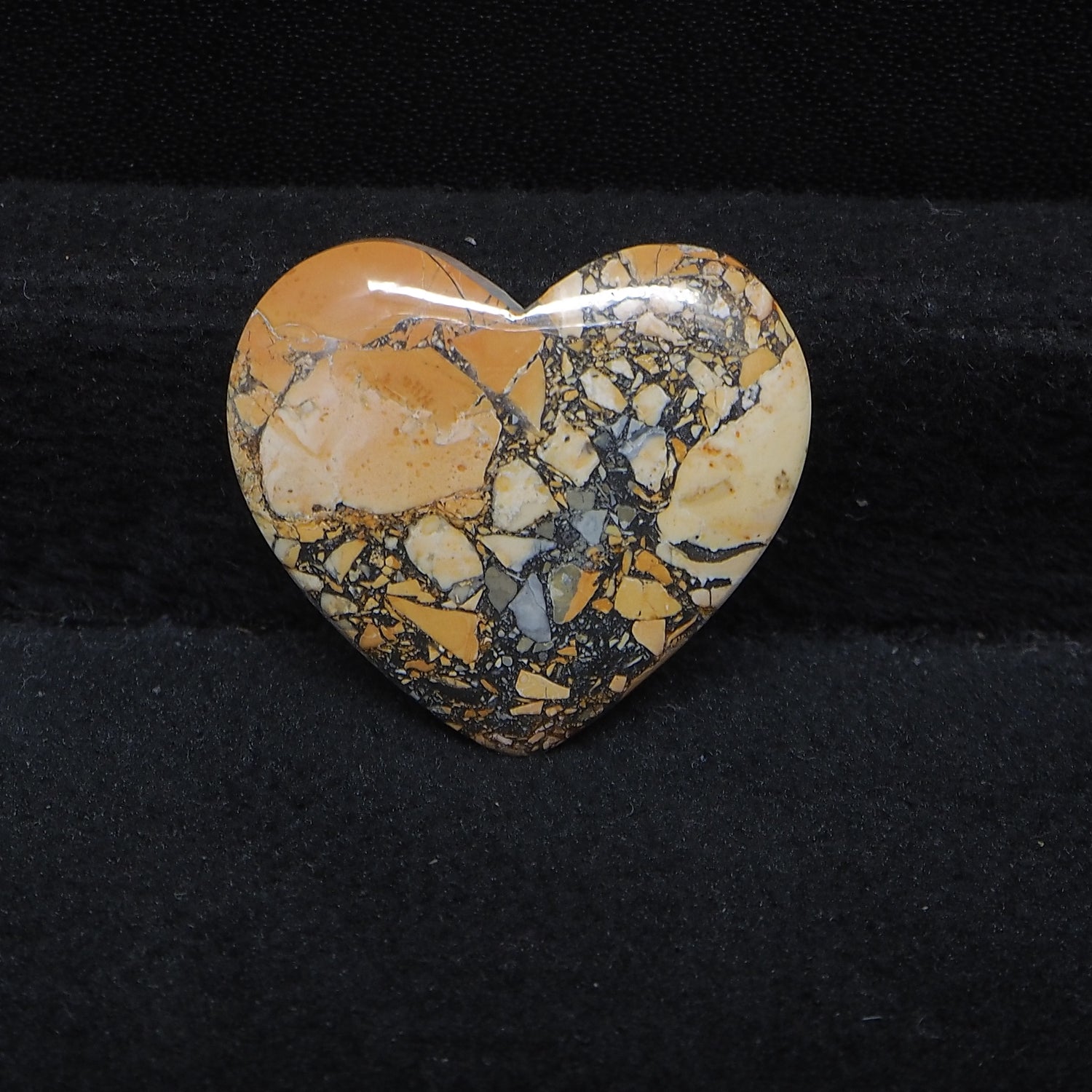 Maligano Jasper Cabochon 22x25mm 17.5ct Heart – Pedra Gems