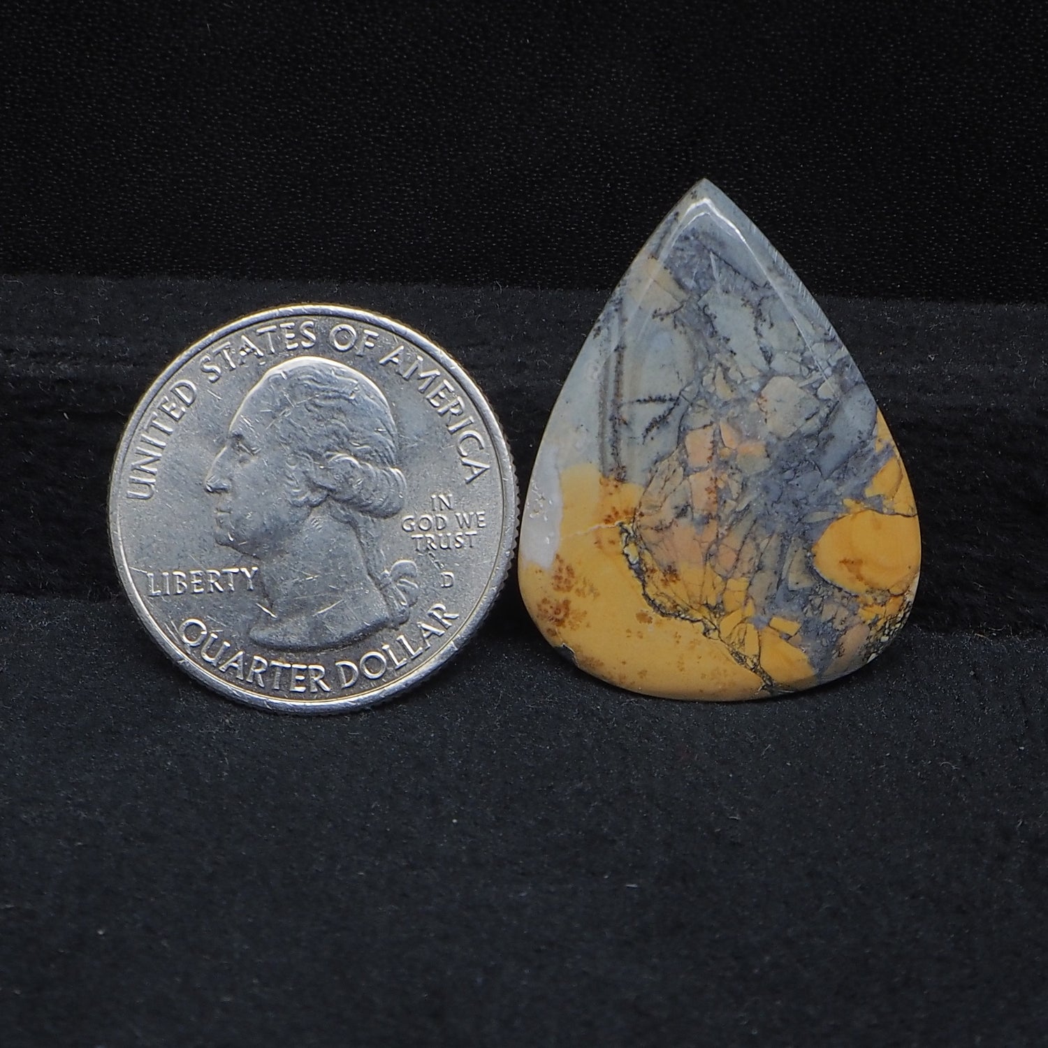 Maligano Jasper Cabochon 30x23mm 23.5ct Pear – Pedra Gems