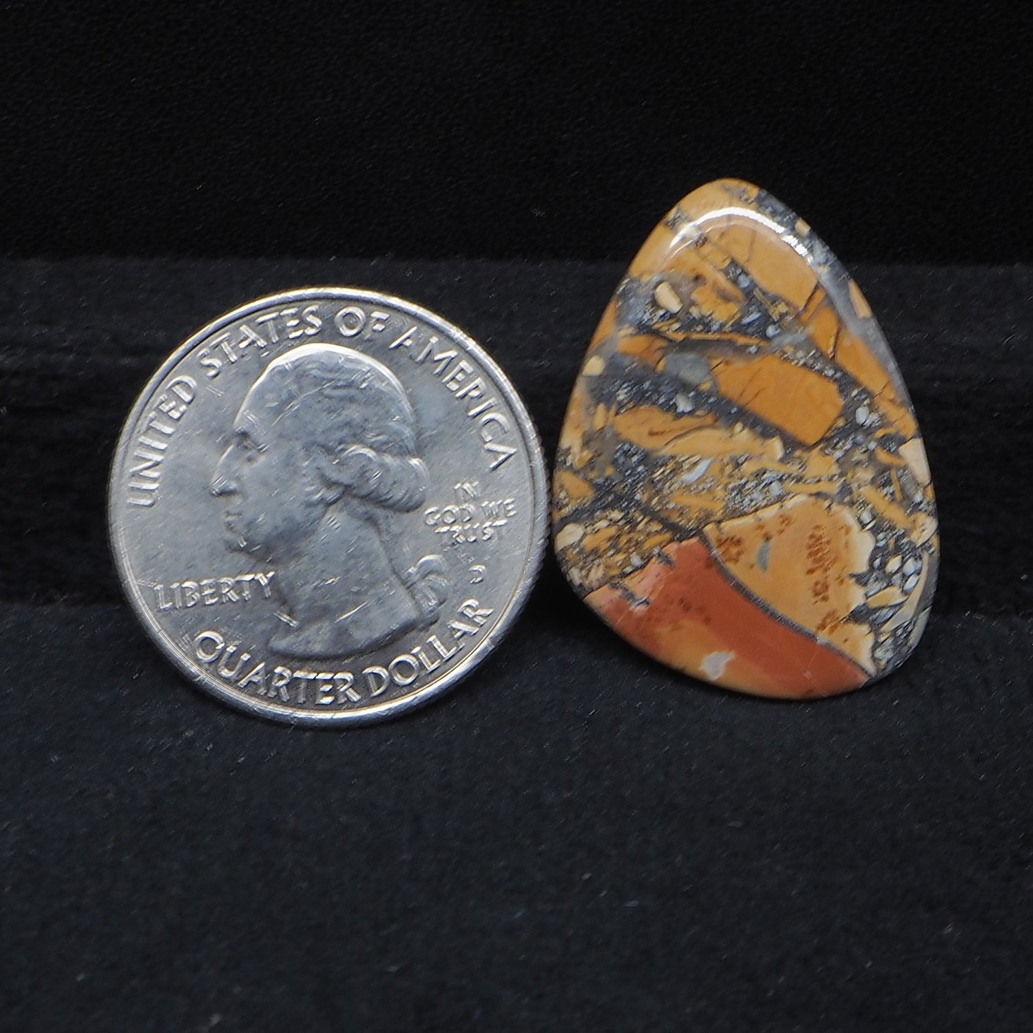 Maligano Jasper Cabochon 29x21mm 17.5ct Freeform – Pedra Gems
