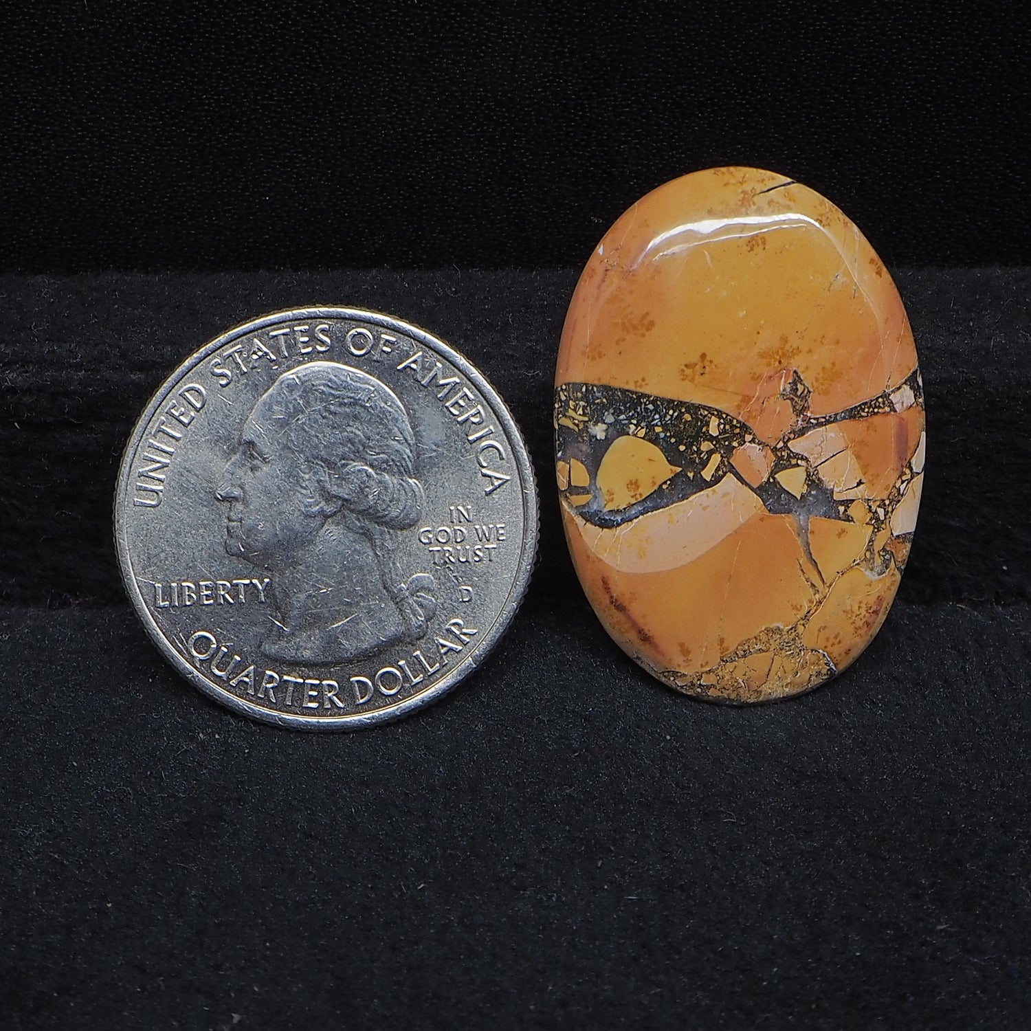 Maligano Jasper Cabochon 30x21mm 23.5ct Oval – Pedra Gems