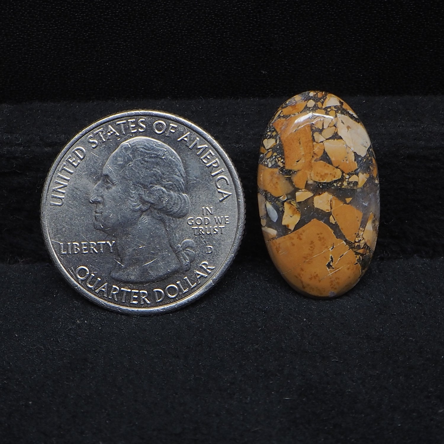 Maligano Jasper Cabochon 24x14mm 14.5ct Oval – Pedra Gems