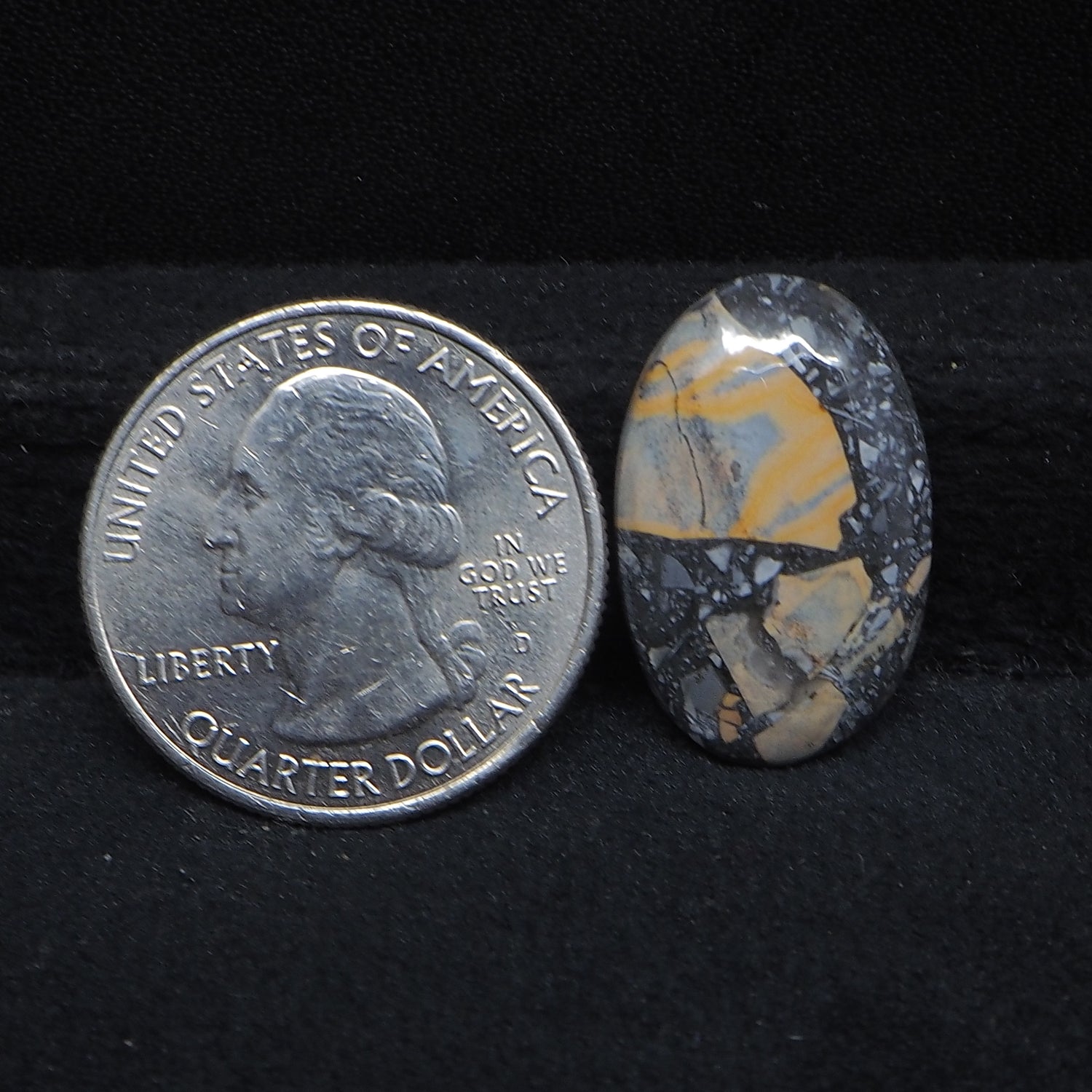 Maligano Jasper Cabochon 23x14mm 12.5ct Oval – Pedra Gems
