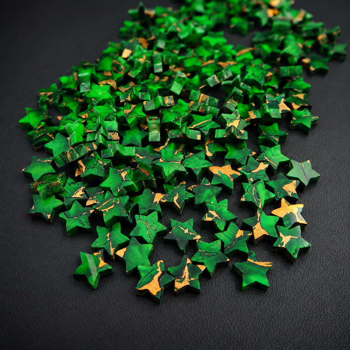 Irish Dahlia Star 8mm Calibrated Flat Gemstone - Green Gold Matrix - Pedra Gems