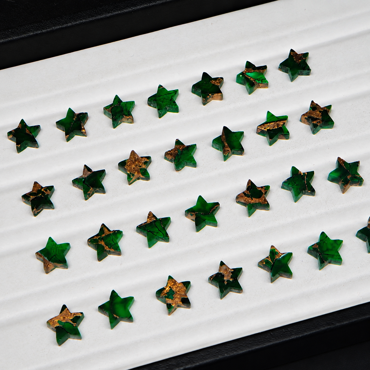 Irish Dahlia Star 8mm Calibrated Flat Gemstone - Green Gold Matrix - Pedra Gems