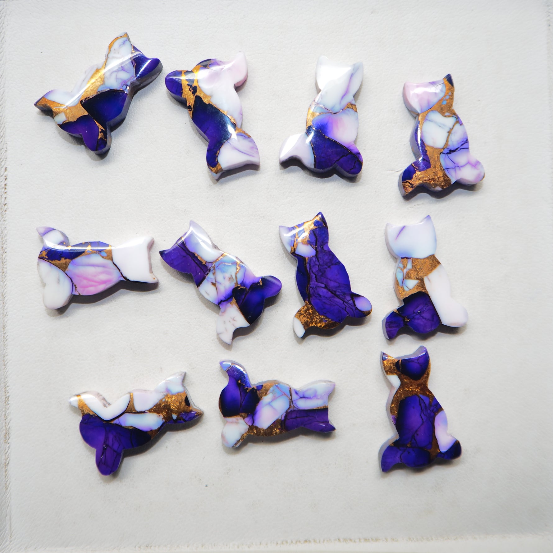 Violet Rose Dahlia cat shape cabochon purple violet composite stone