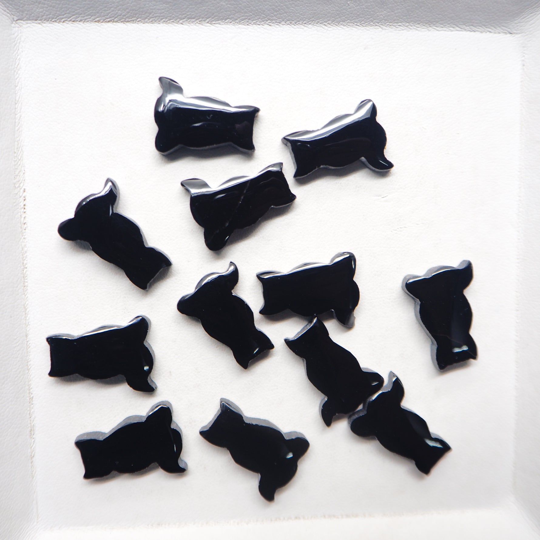  Black Onyx cat shape cabochon natural black glossy Pedra Gems