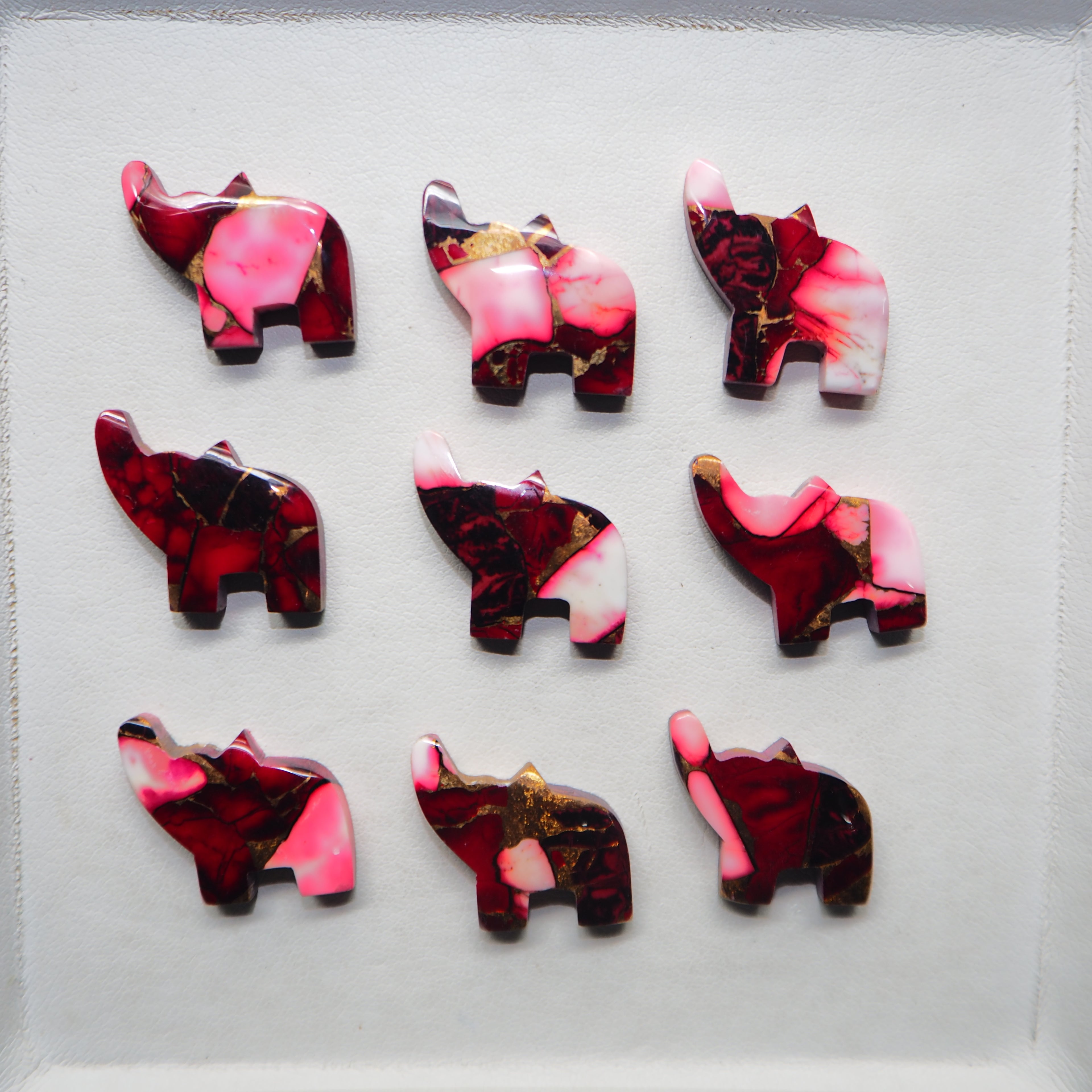 Red Rose Dahlia elephant shape cabochon red rose composite Kingman mine Pedra Gems