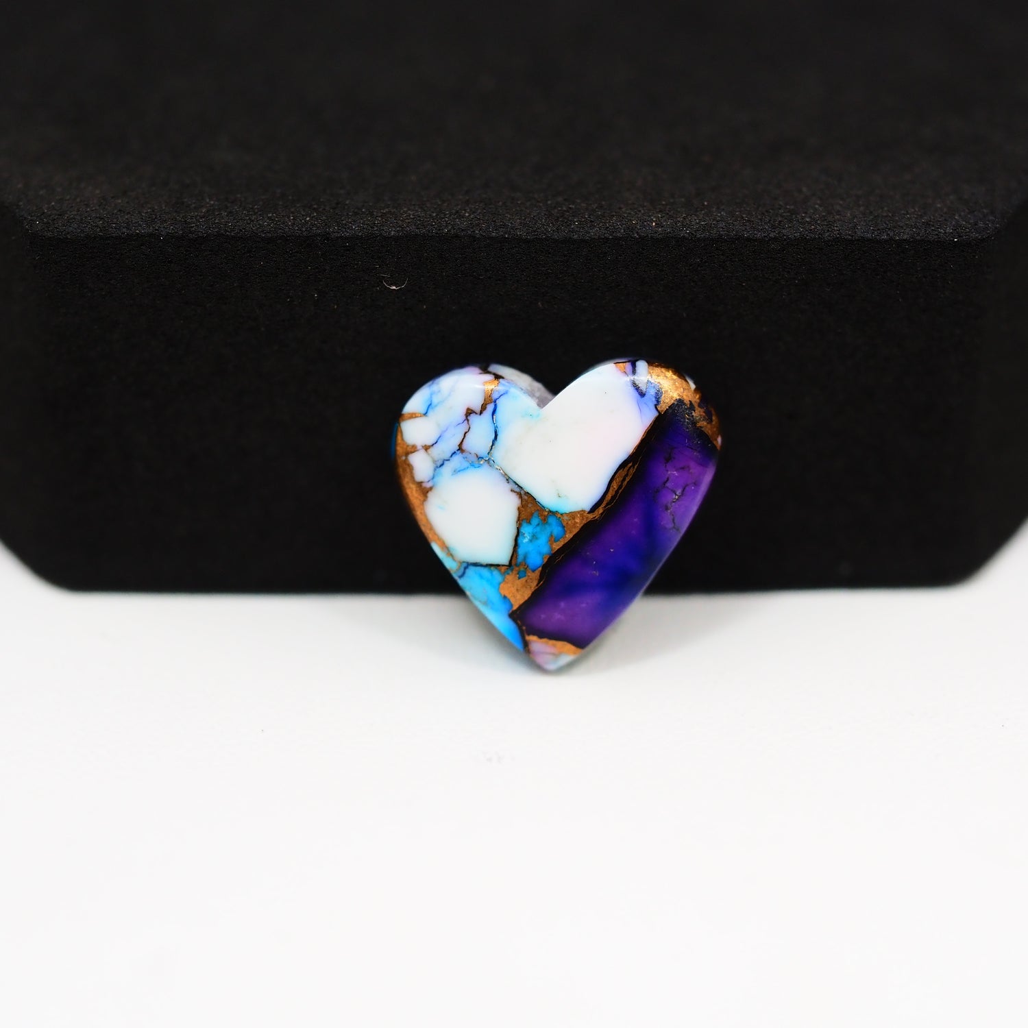 Purple Ice Rose Dahlia Cabochon 15x15mm 7ct Heart – Pedra Gems