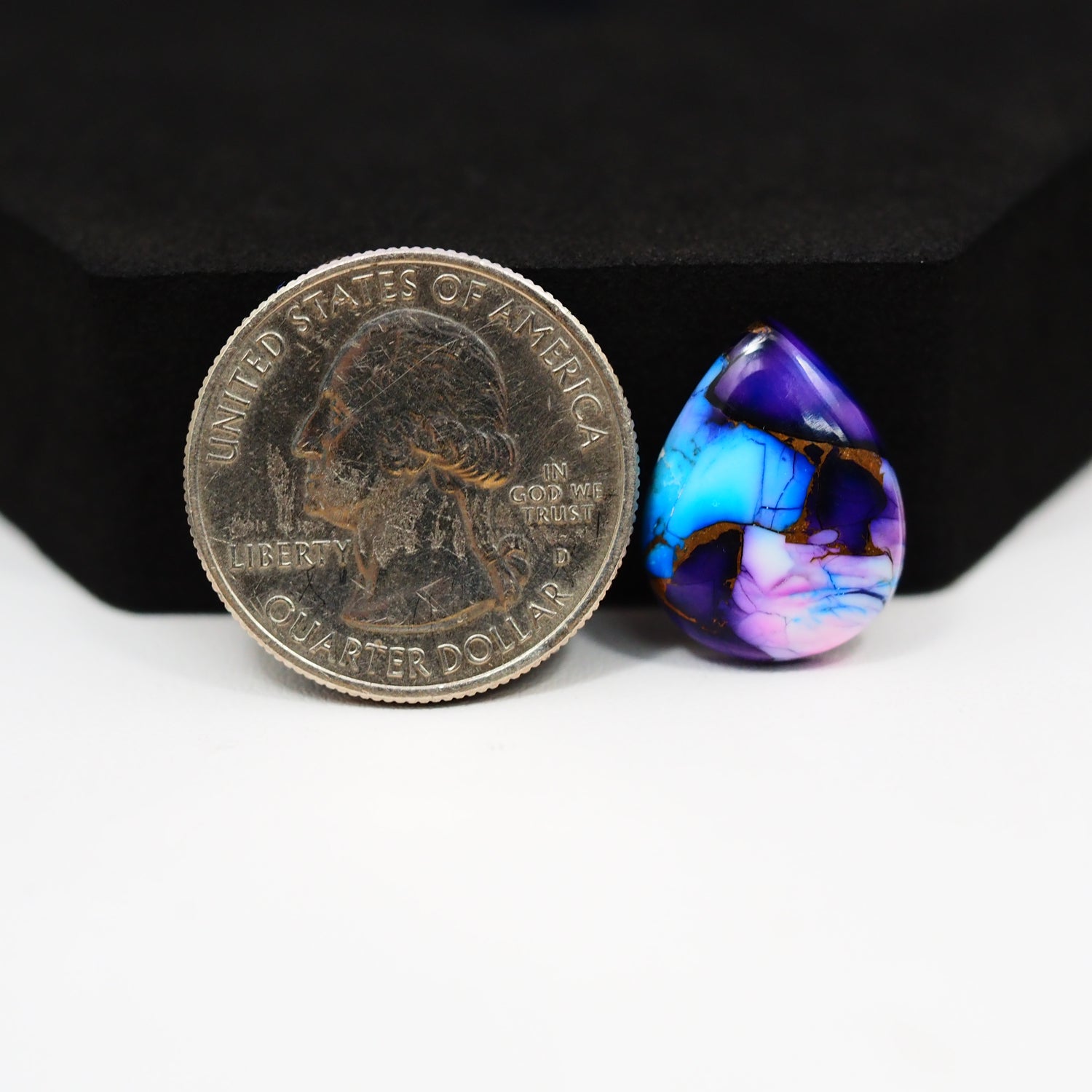 Purple Ice Rose Dahlia Cabochon 18x14mm 9ct Pear – Pedra Gems
