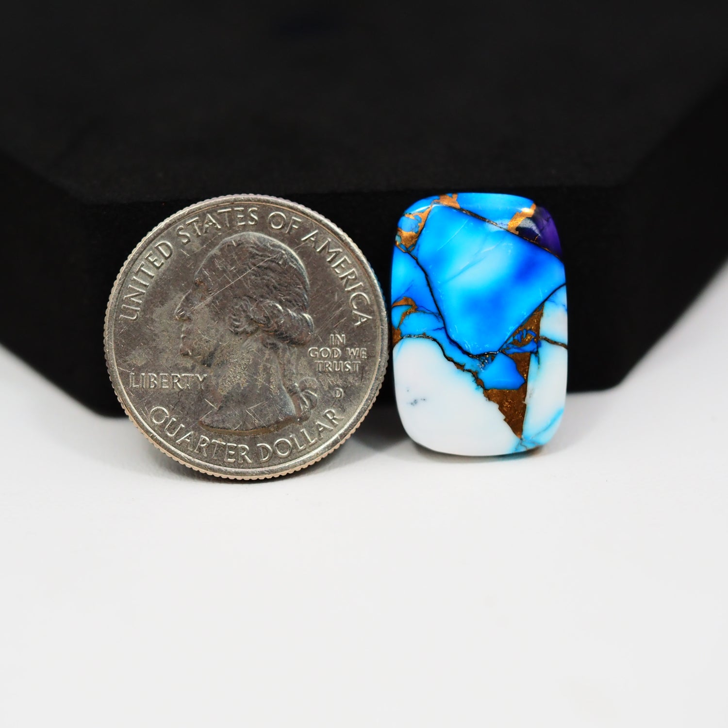 Purple Ice Rose Dahlia Cabochon 22x15mm 14.5ct Cushion – Pedra Gems