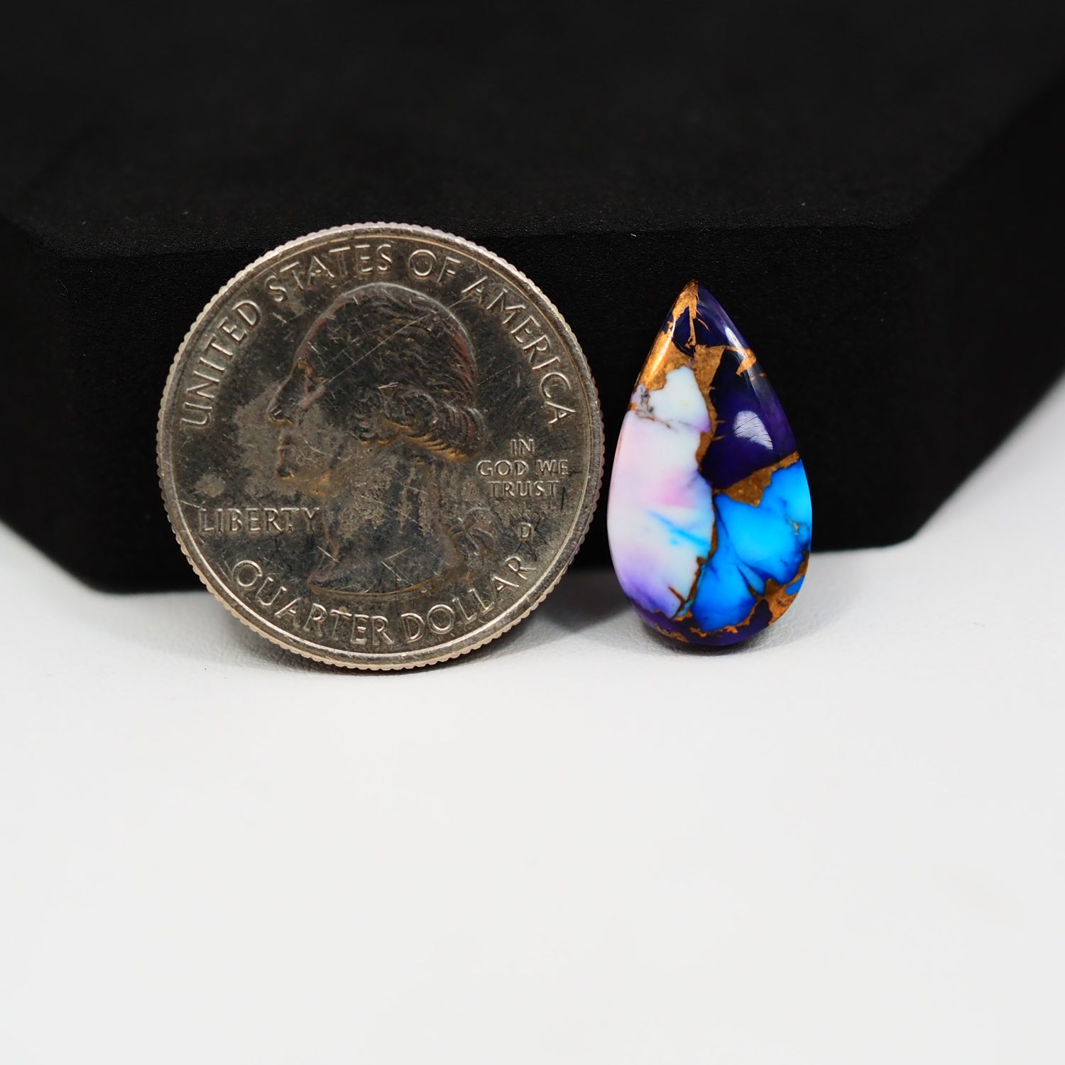Purple Ice Rose Dahlia Cabochon 20x11mm 6.5ct Pear – Pedra Gems