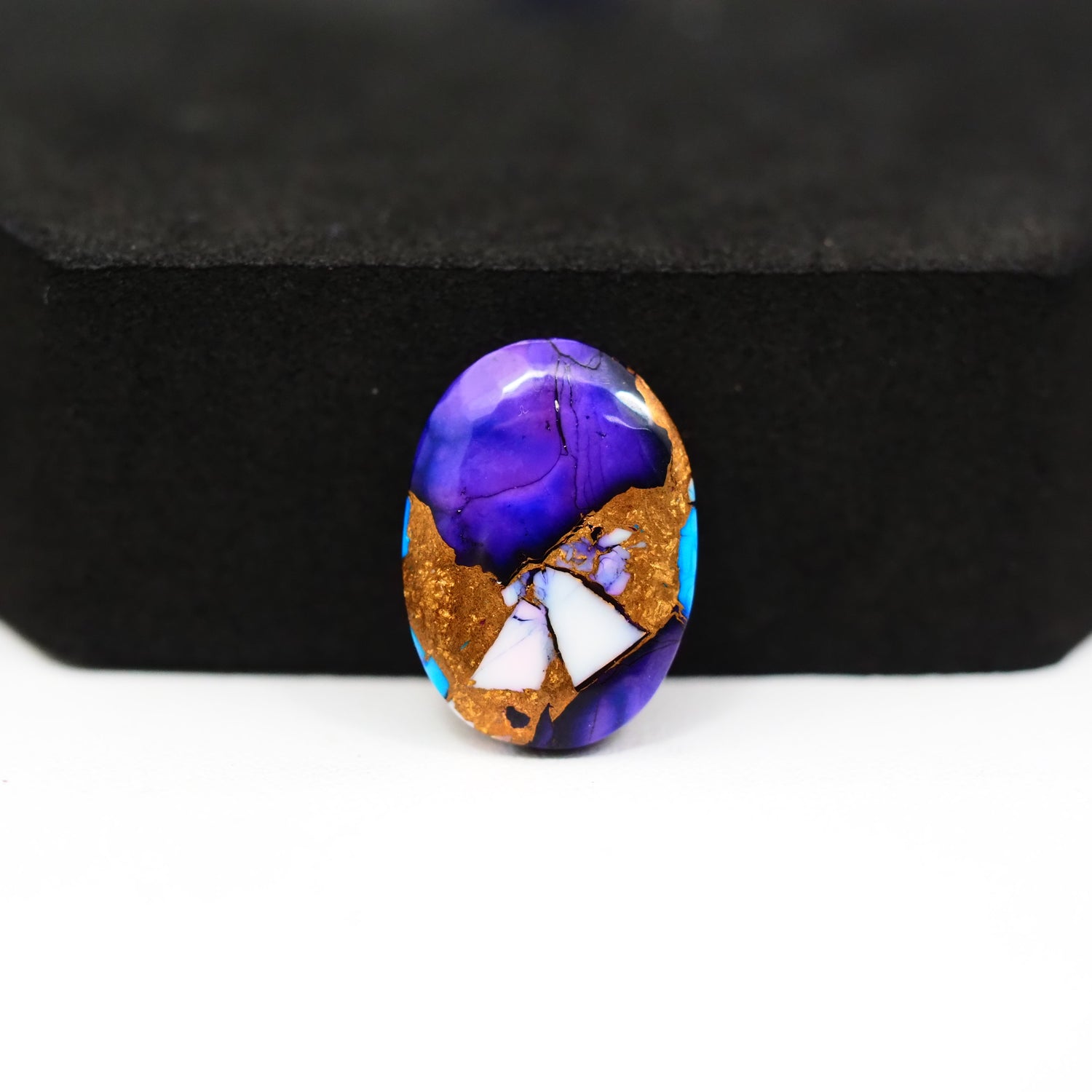 Purple Ice Rose Dahlia Cabochon 18x13mm 9ct Oval – Pedra Gems