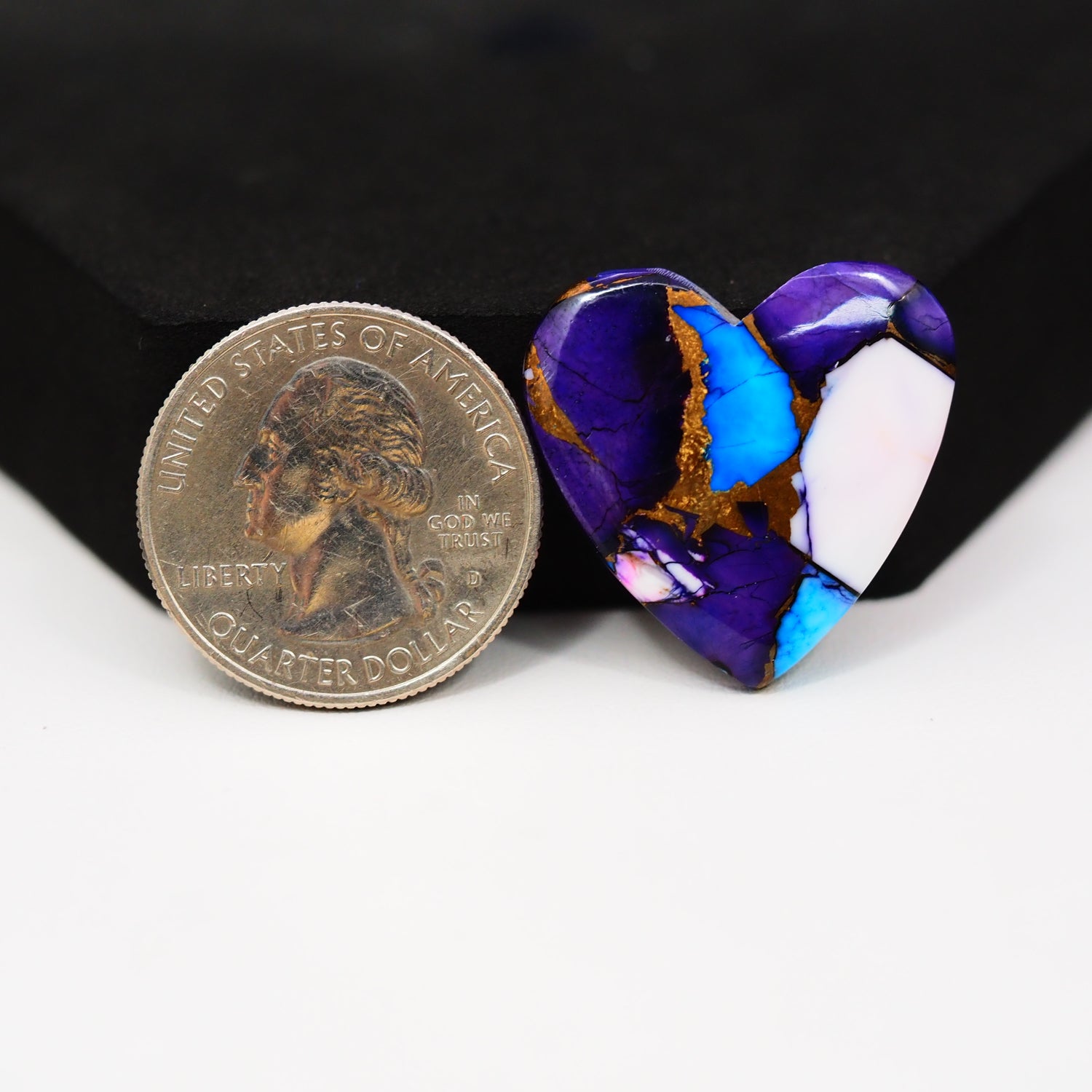 Purple Ice Rose Dahlia Cabochon 30x25mm 22ct Heart – Pedra Gems