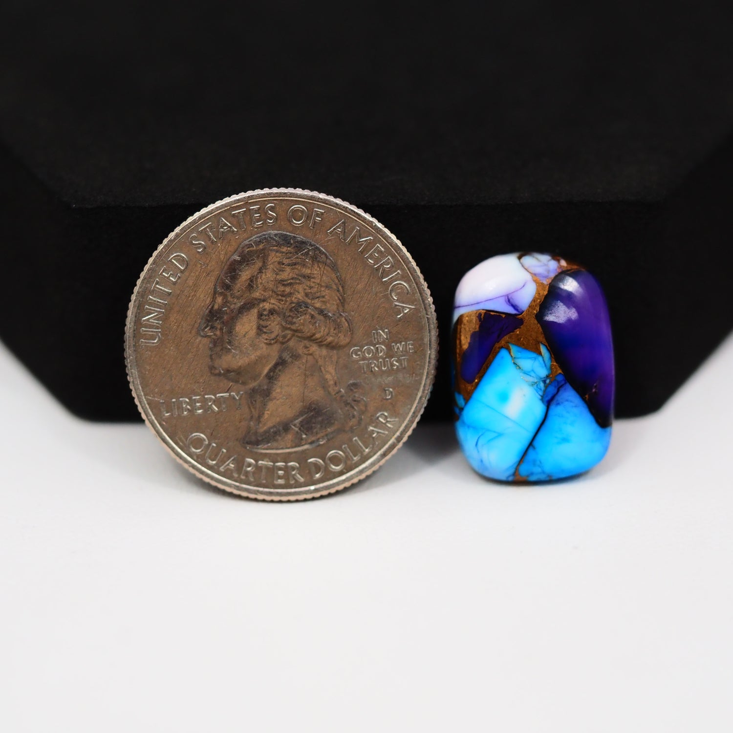Purple Ice Rose Dahlia Cabochon 17x12mm 9ct Cushion – Pedra Gems