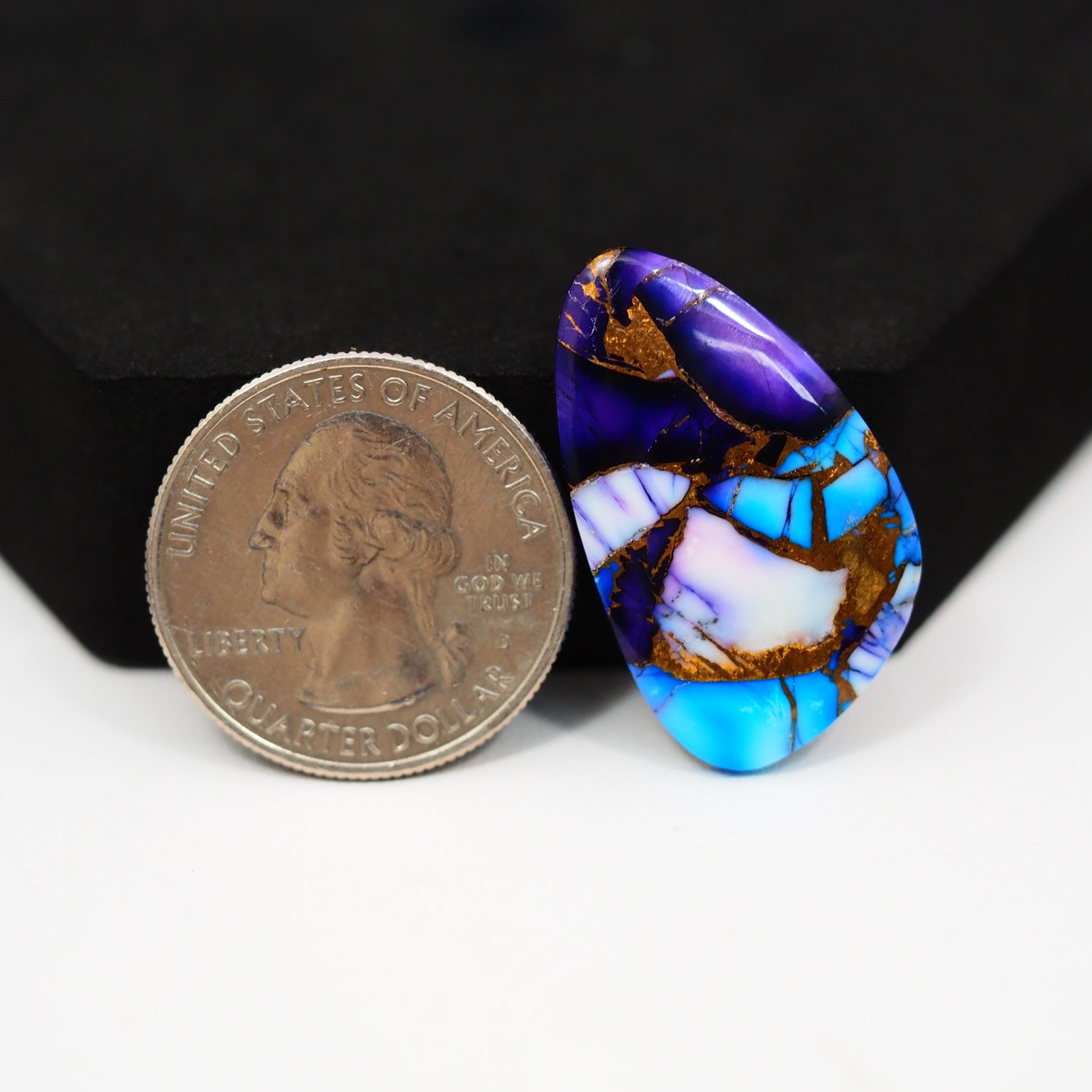 Purple Ice Rose Dahlia Cabochon 30x18mm 17.5ct Freeform – Pedra Gems